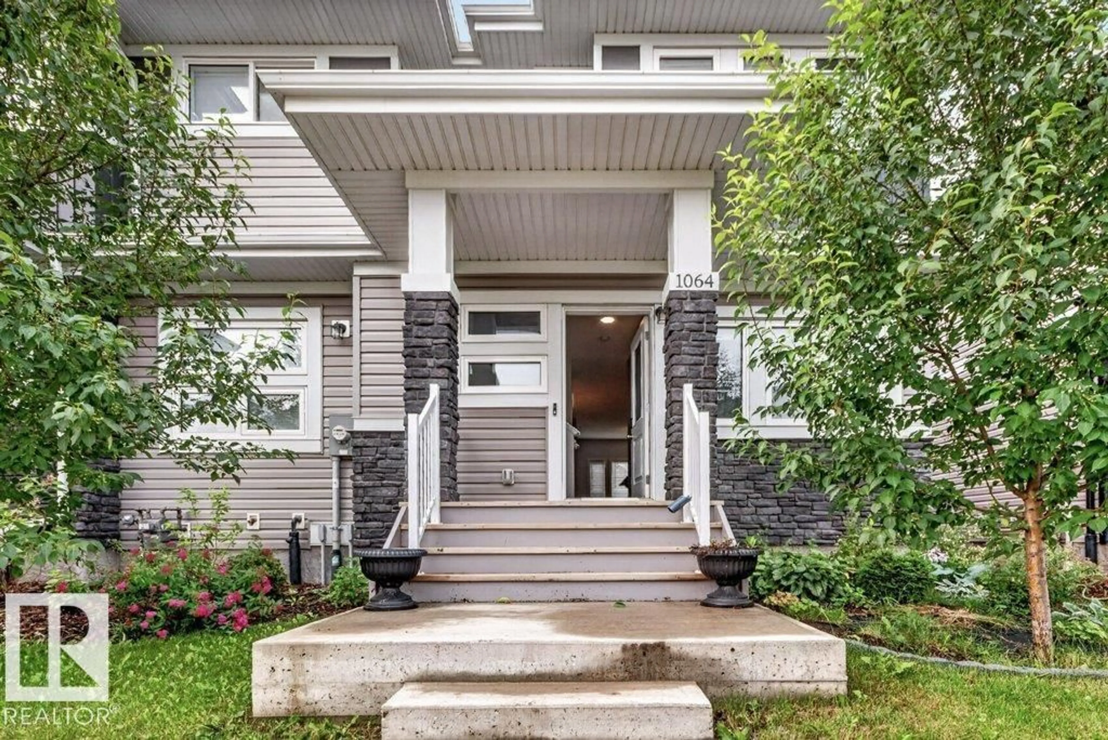 Unknown for 1064 CY BECKER RD, Edmonton Alberta T5Z0J1