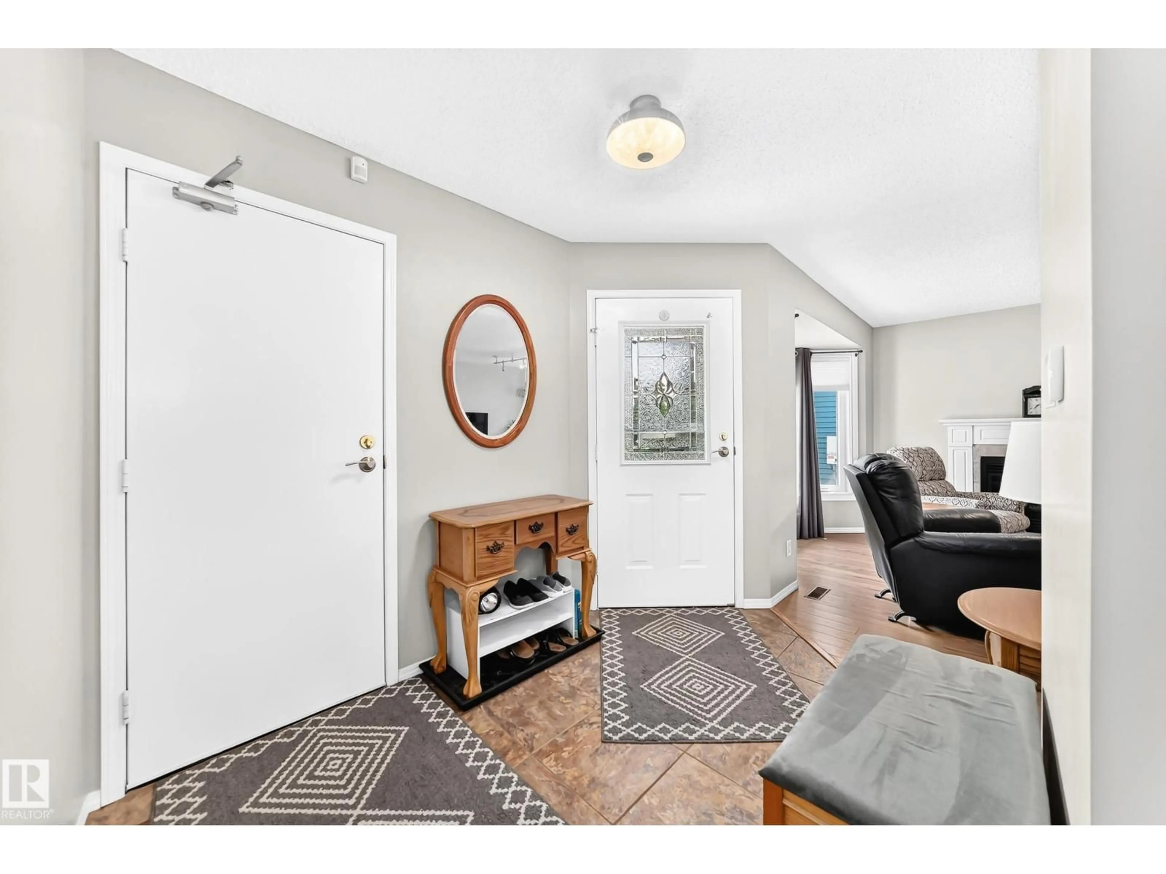 Indoor entryway for NW - 7028 190 ST, Edmonton Alberta T5T5E5