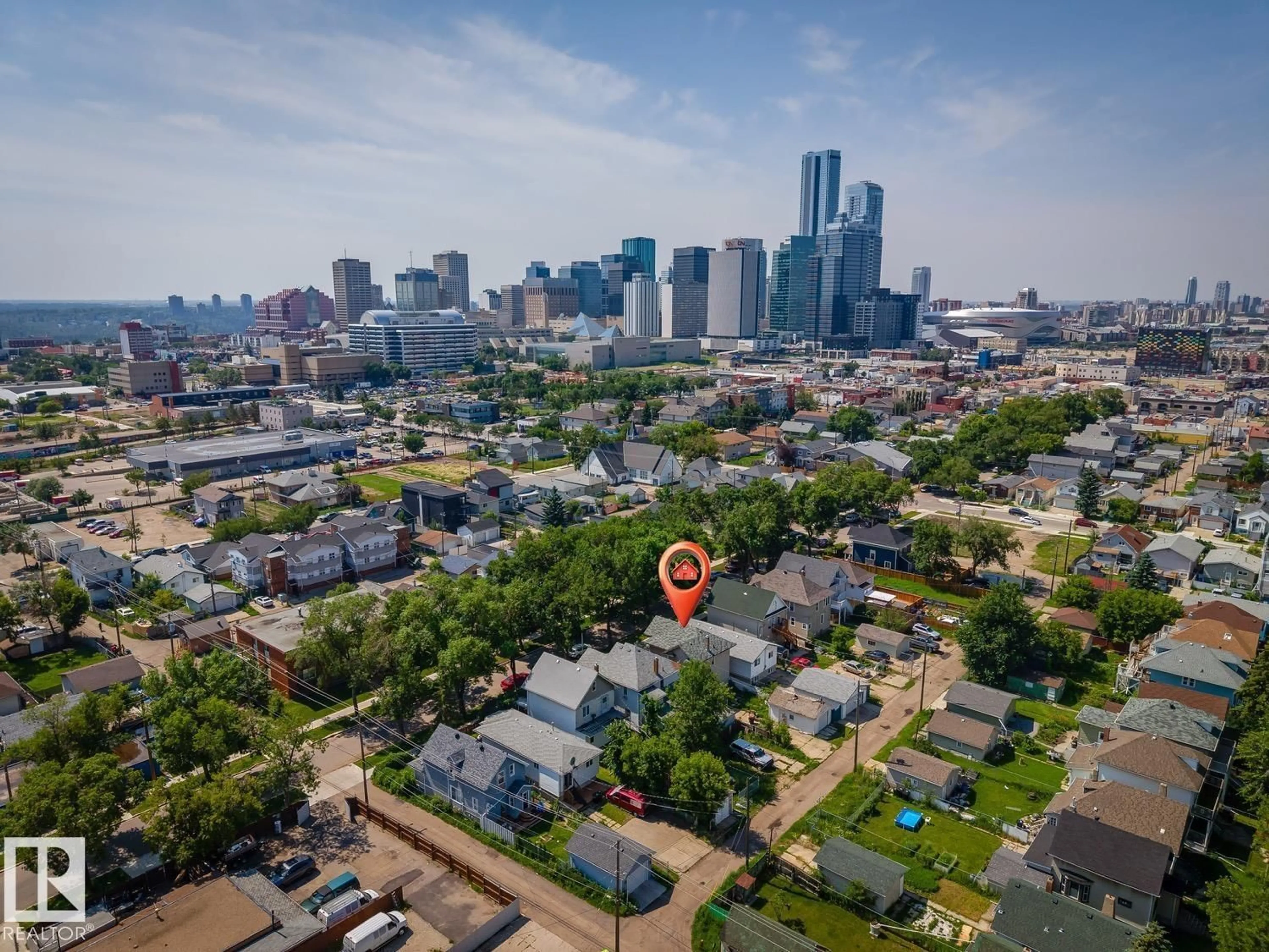 A pic from outside/outdoor area/front of a property/back of a property/a pic from drone, city buildings view from balcony for 9526 106A AV NW, Edmonton Alberta T5H0S8