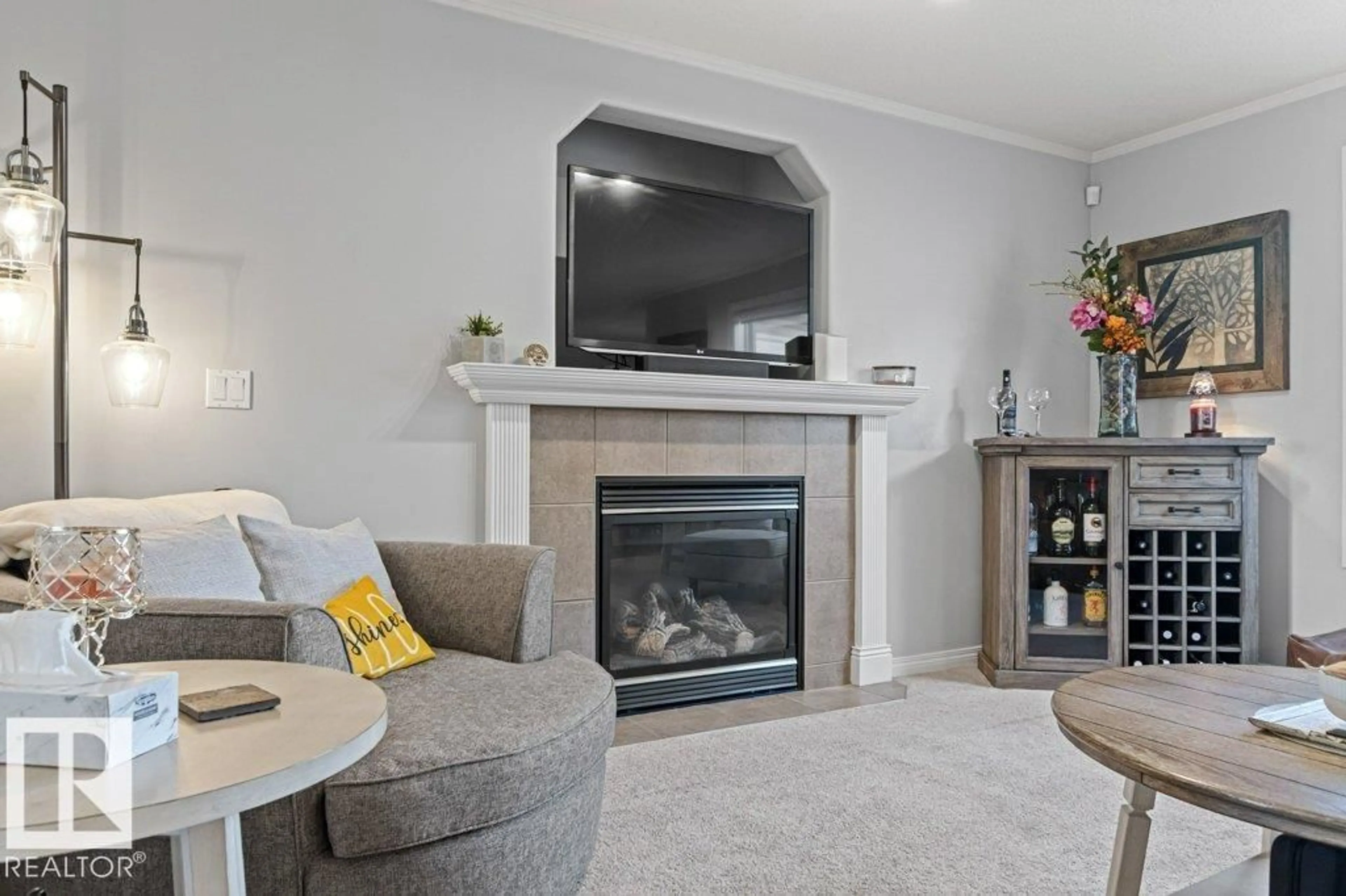 Living room with furniture, unknown for 271 WESTWOOD PT, Fort Saskatchewan Alberta T8L4N5