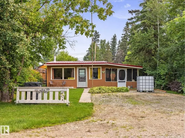 4907 54 ST, Rural Lac Ste. Anne County 2