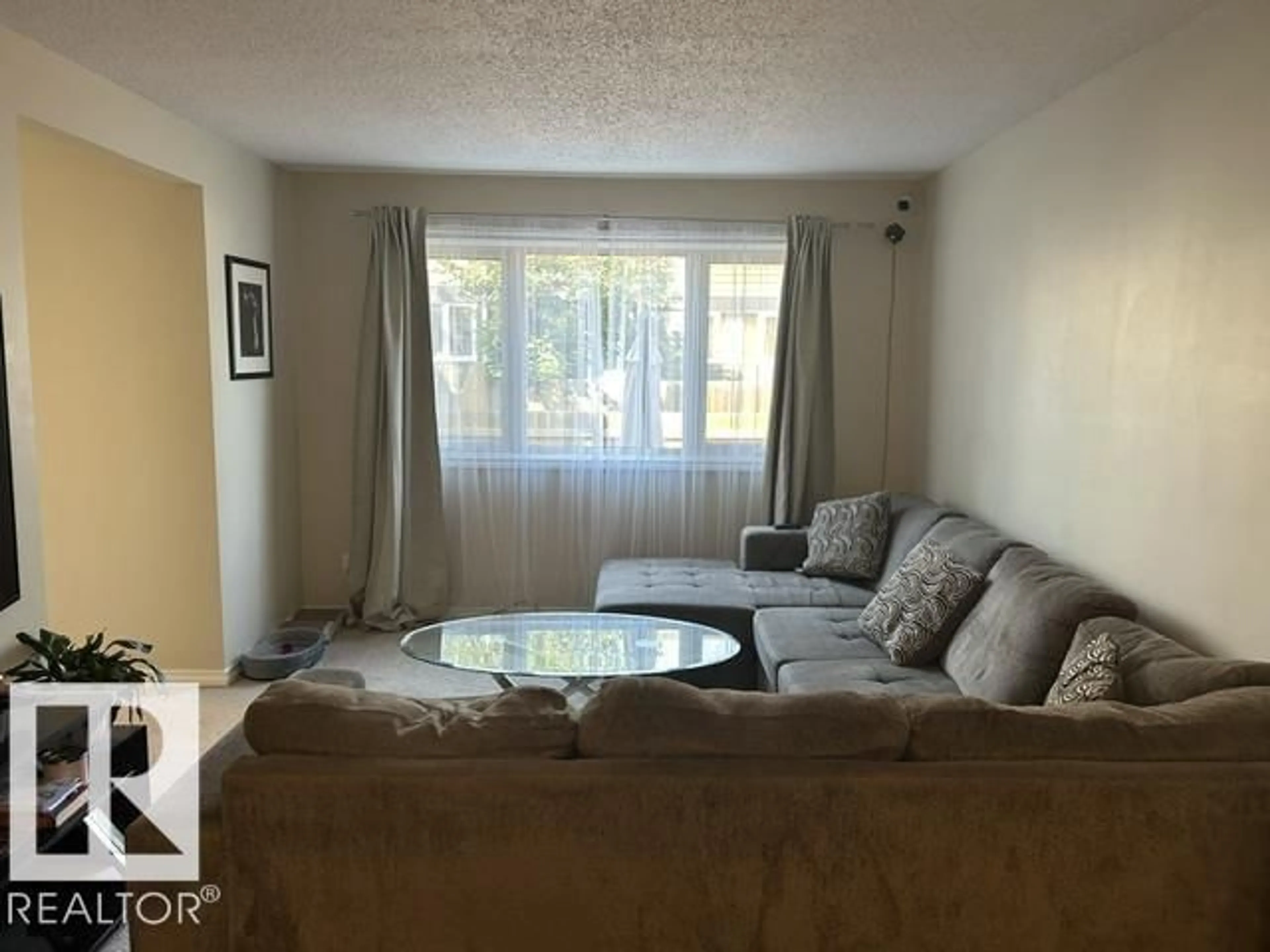 Living room with furniture, unknown for 32 BELMEAD GD, Edmonton Alberta T5T1J1