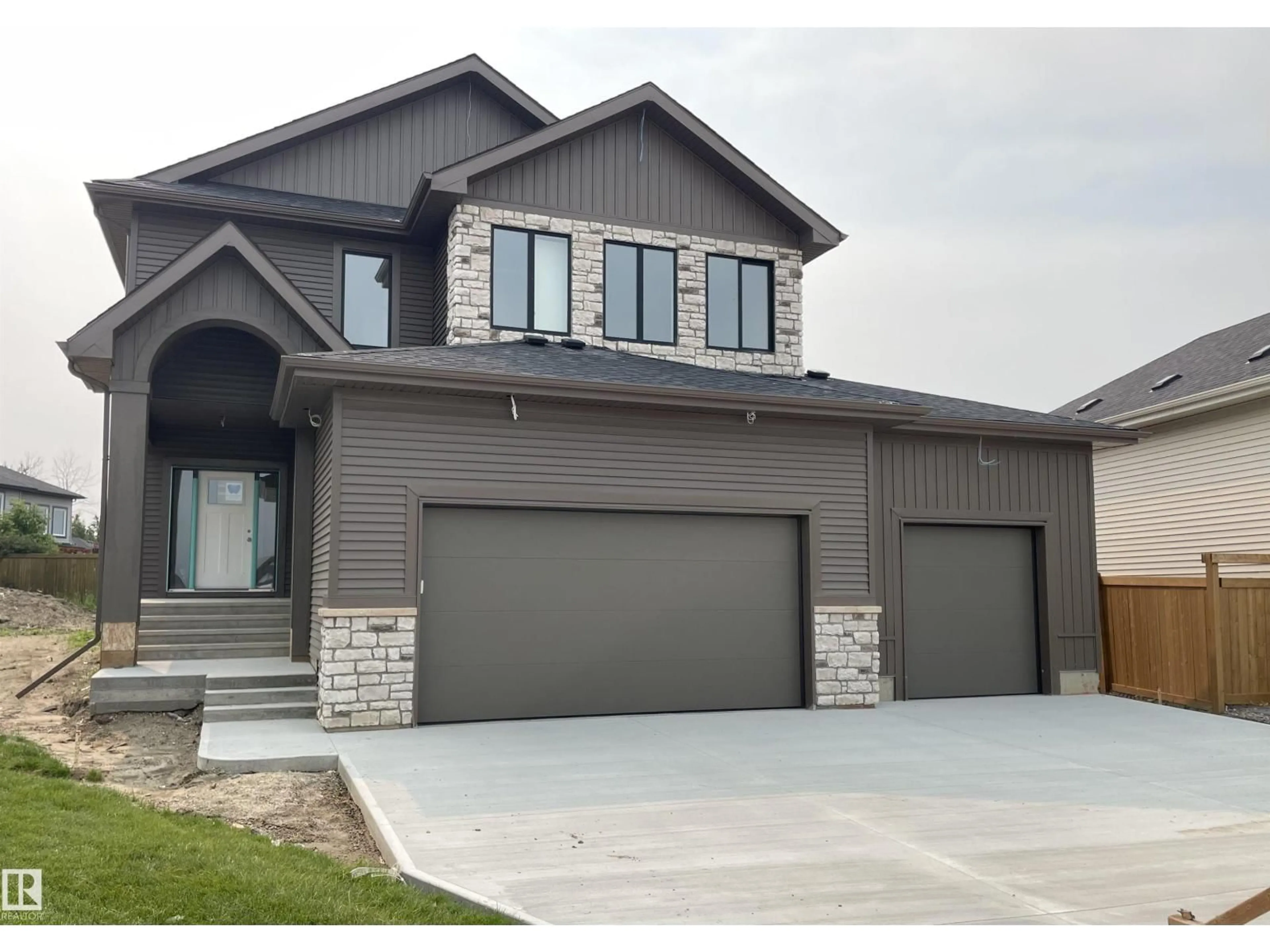 Unknown for 15 DARBY CR, Spruce Grove Alberta T7X0W9
