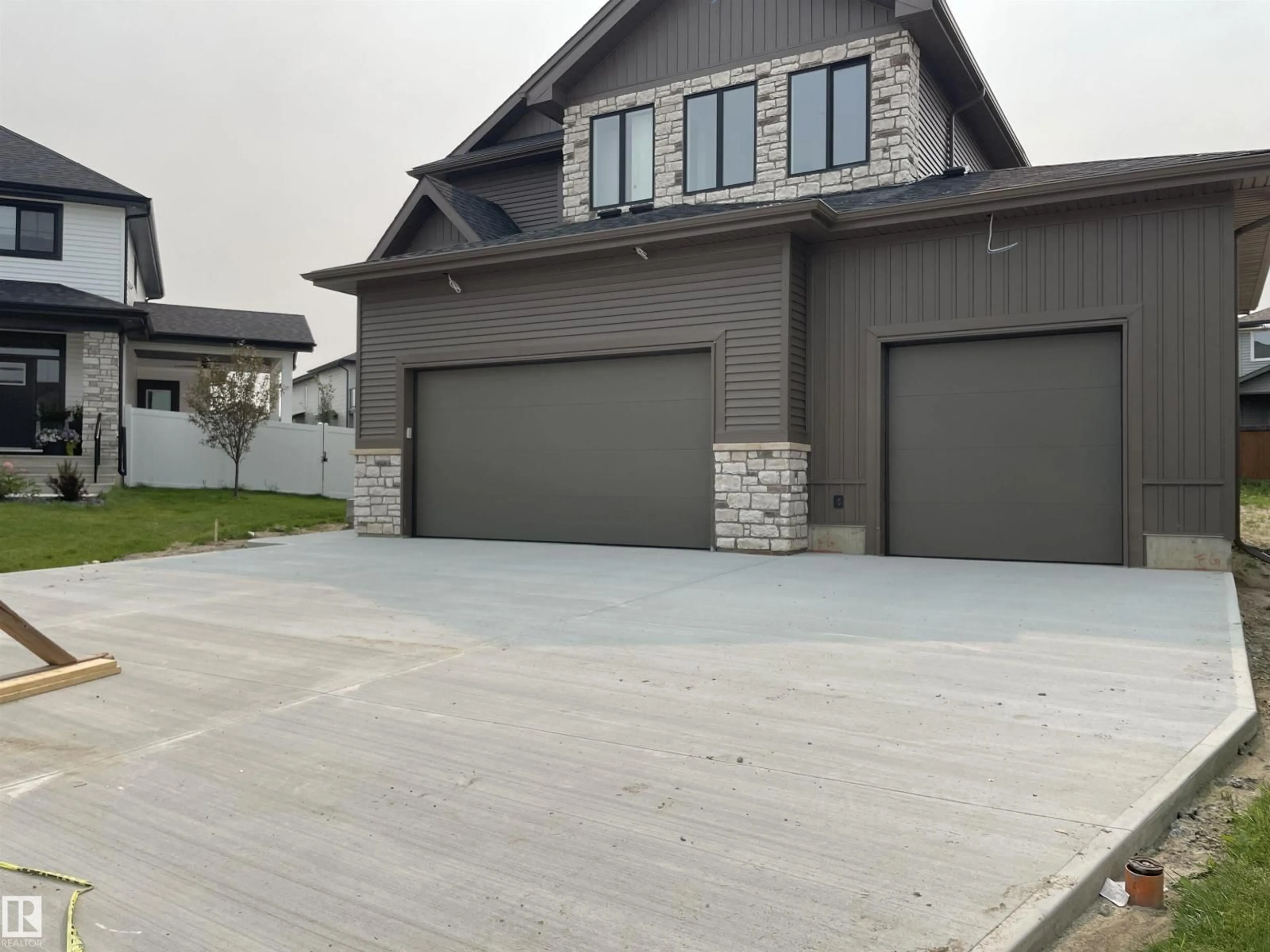Unknown for 15 DARBY CR, Spruce Grove Alberta T7X0W9