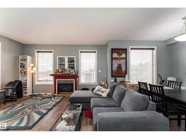 301 - 8108 109 ST NW, Edmonton 5