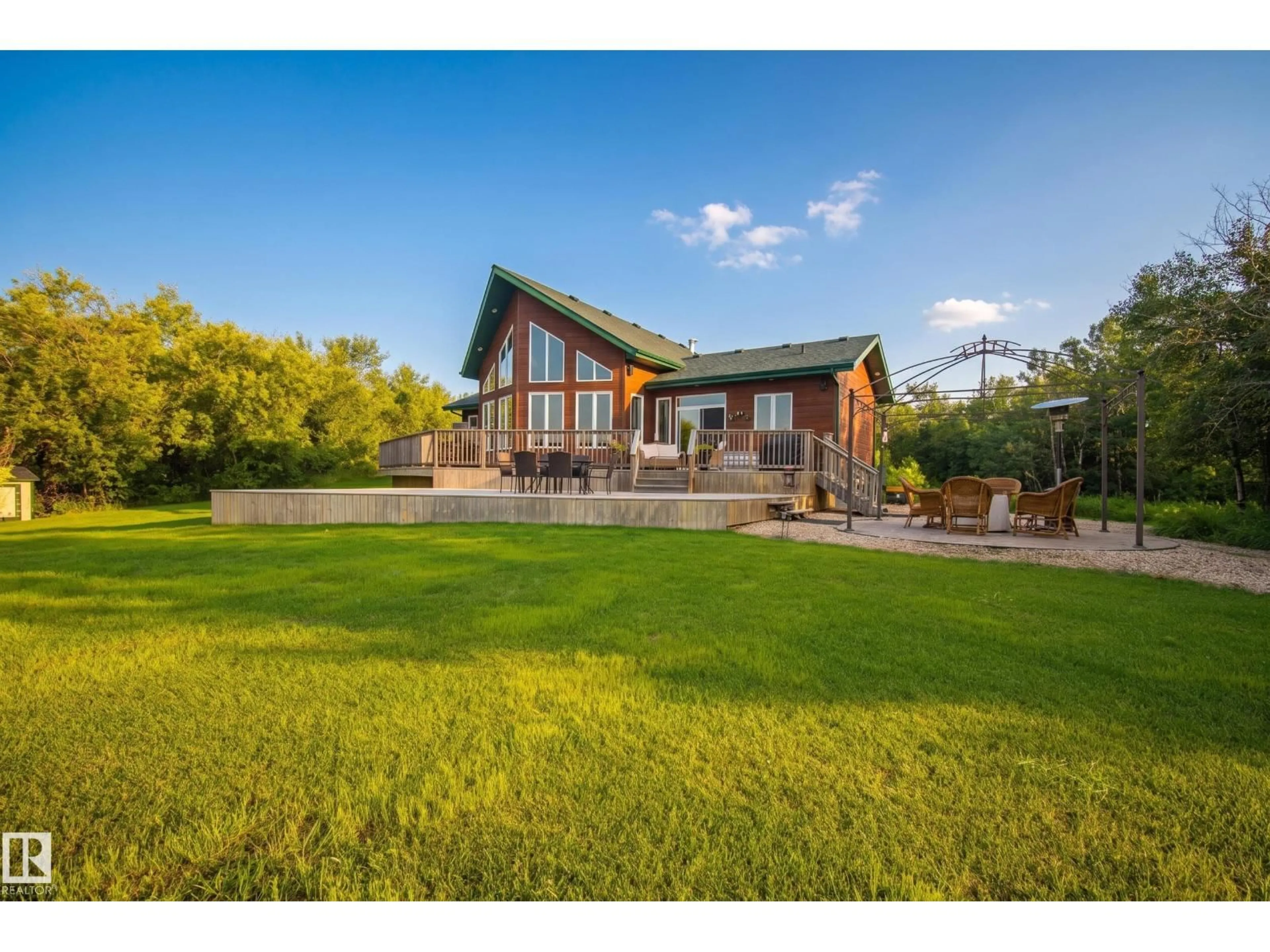 A pic from outside/outdoor area/front of a property/back of a property/a pic from drone, unknown for 48108 RR 155, Rural Beaver County Alberta T0B2C0