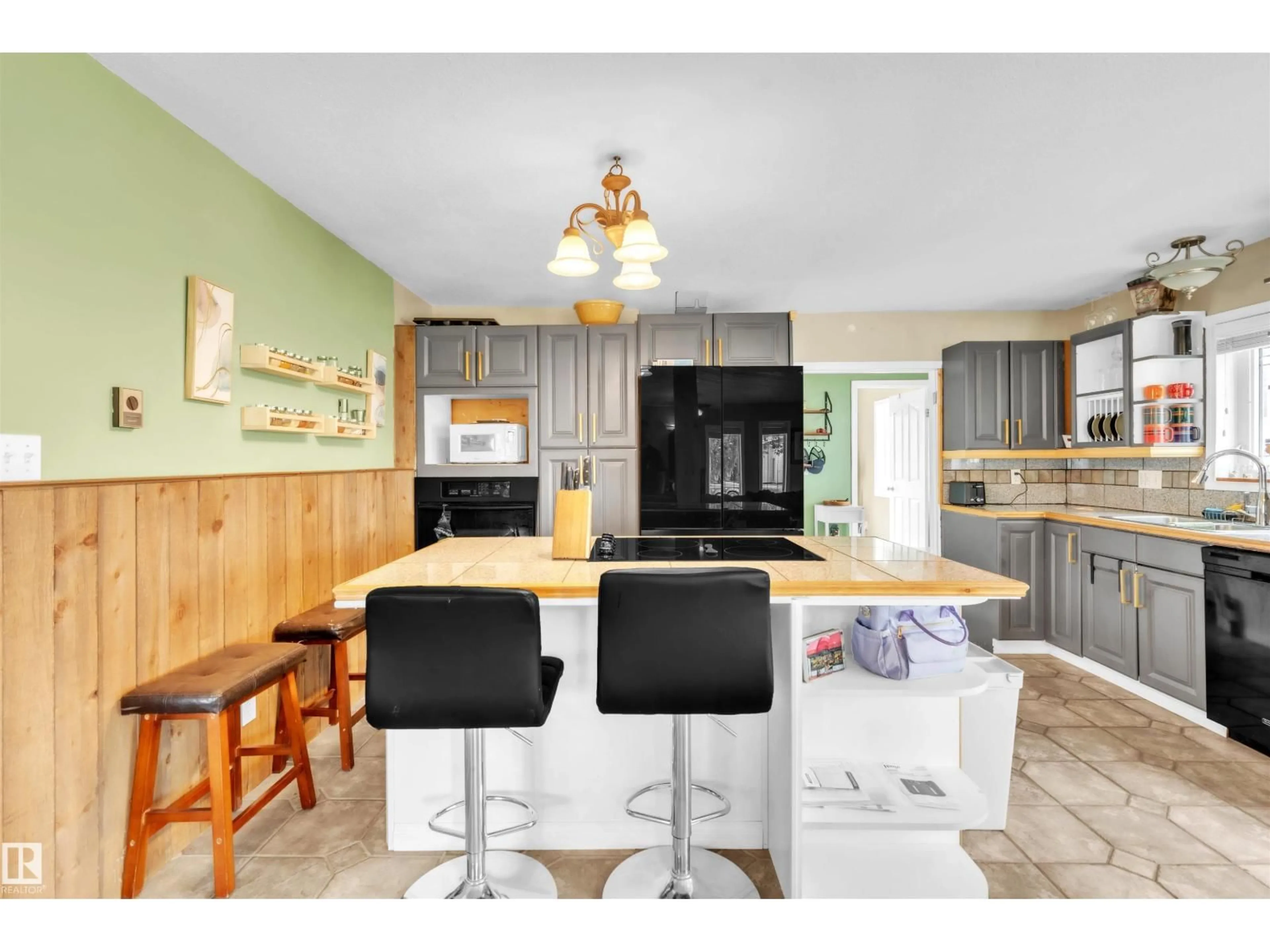 Open concept kitchen, unknown for 5103 50 ST, Cold Lake Alberta T9M1X2