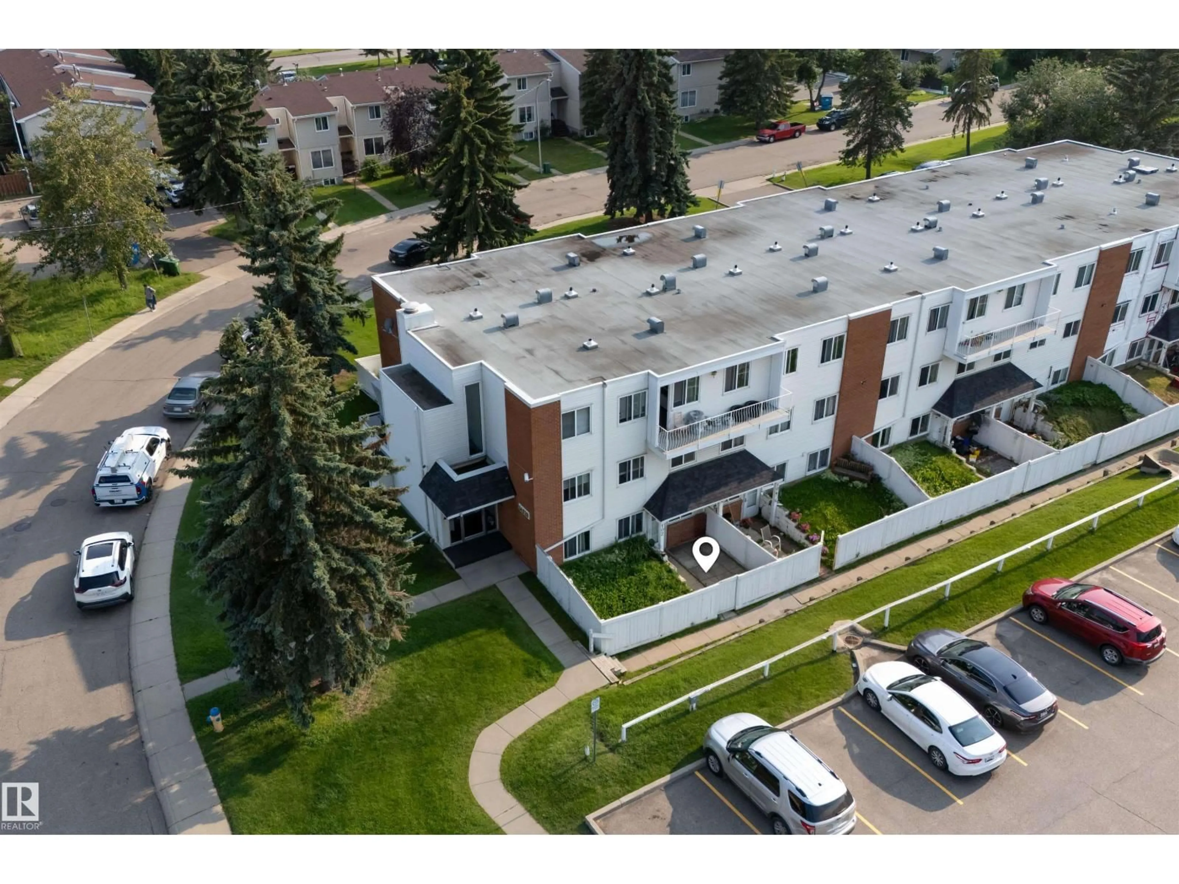 A pic from outside/outdoor area/front of a property/back of a property/a pic from drone, unknown for #102 - 14520 52 ST, Edmonton Alberta T5A3K5
