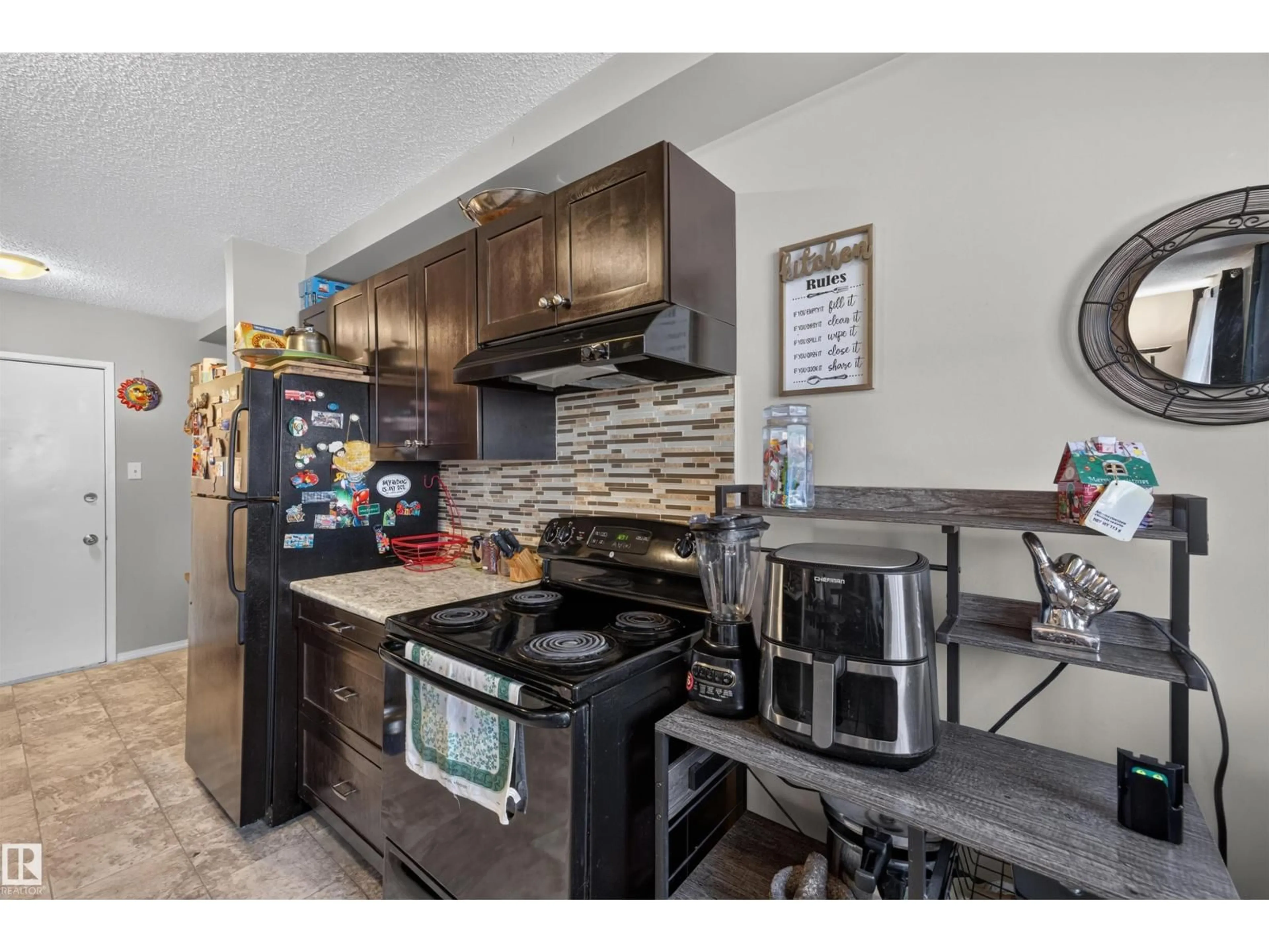 Unknown for #102 - 14520 52 ST, Edmonton Alberta T5A3K5