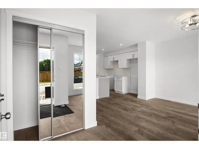 21354 128A AV, Edmonton 3