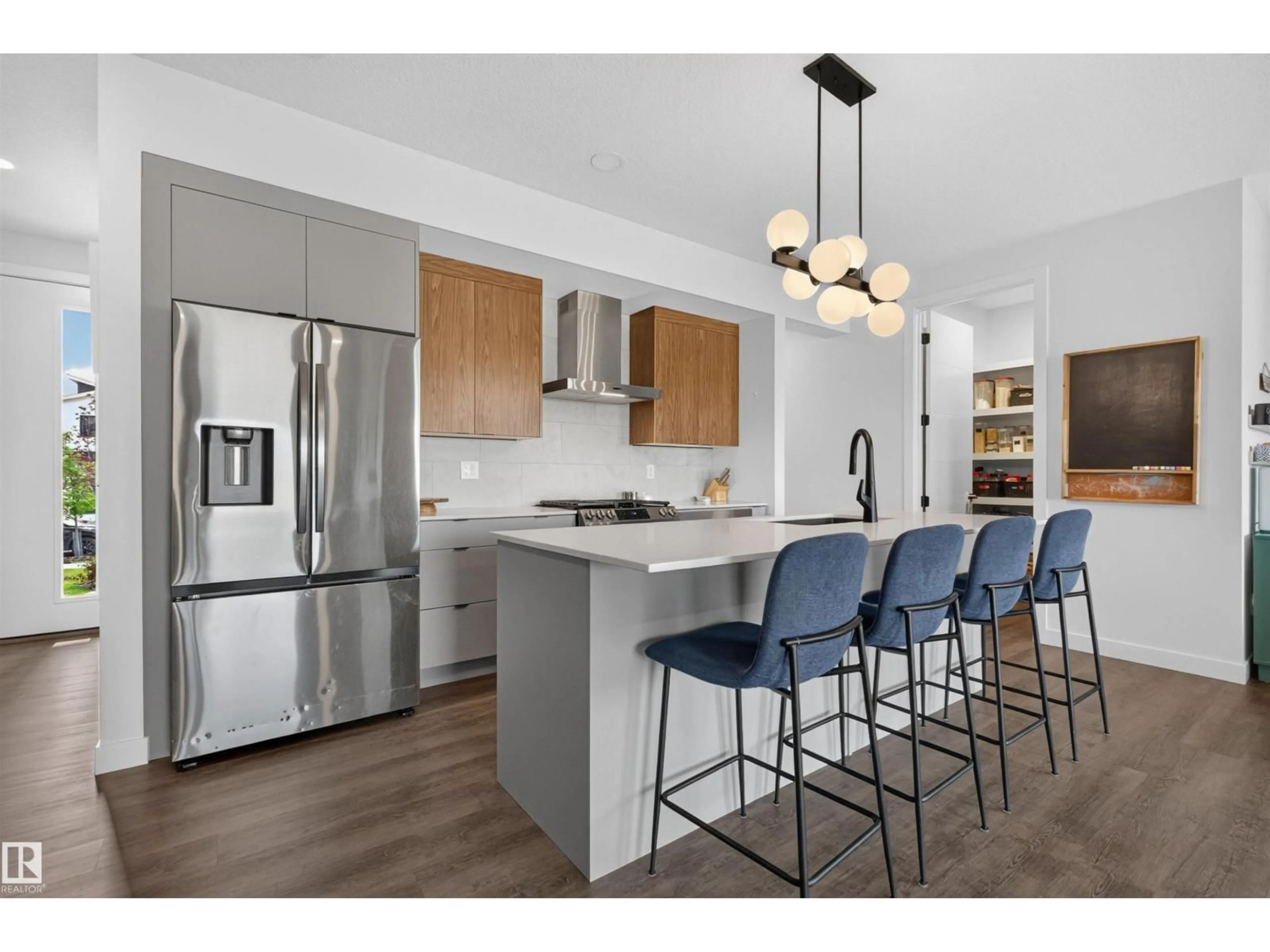 Open concept kitchen, unknown for 48 EDGEFIELD WY, St. Albert Alberta T8N8A1