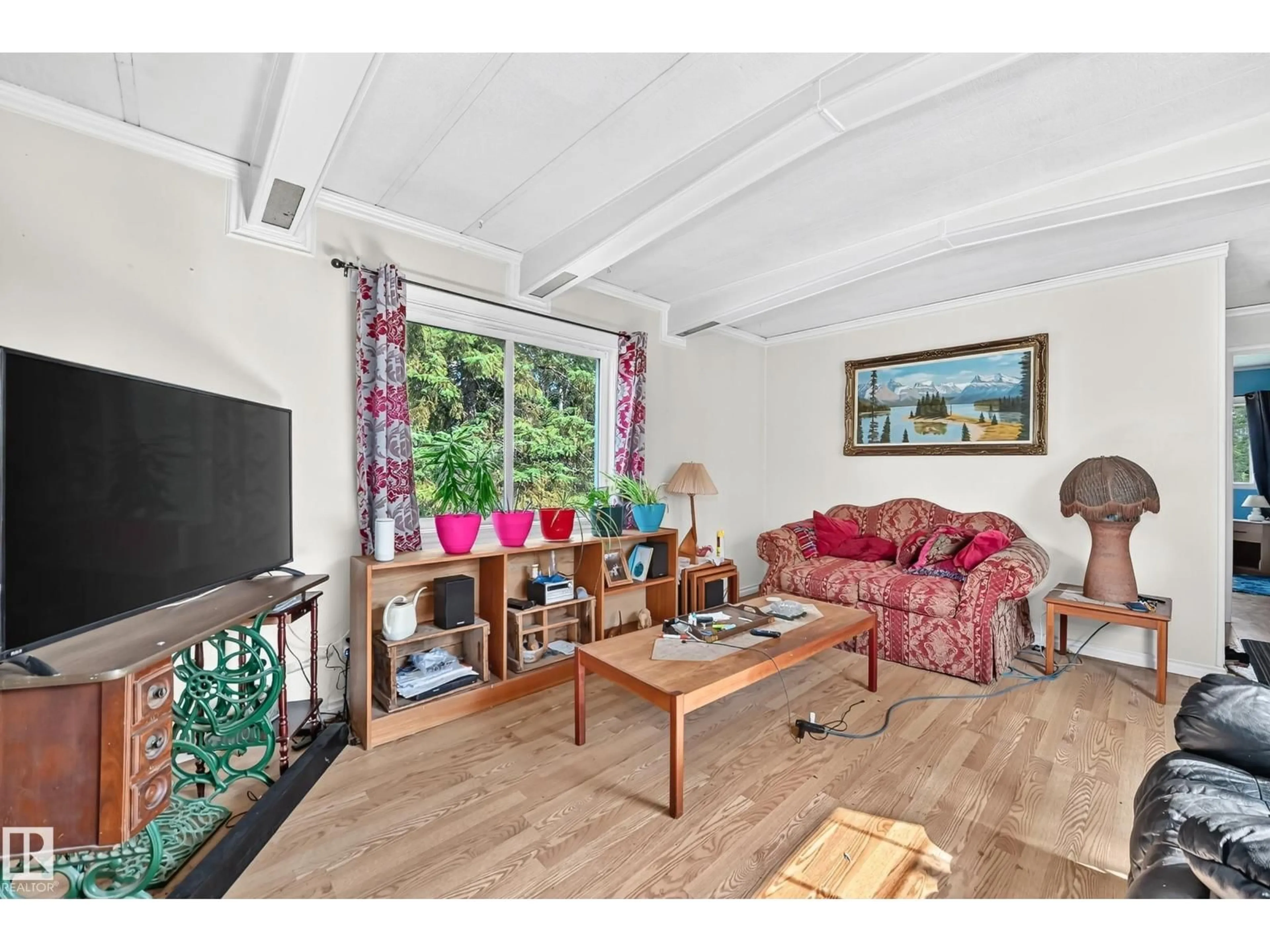 Living room with furniture, unknown for 57306 OLD BARRHEAD HI, Rural Lac Ste. Anne County Alberta T0E1A0