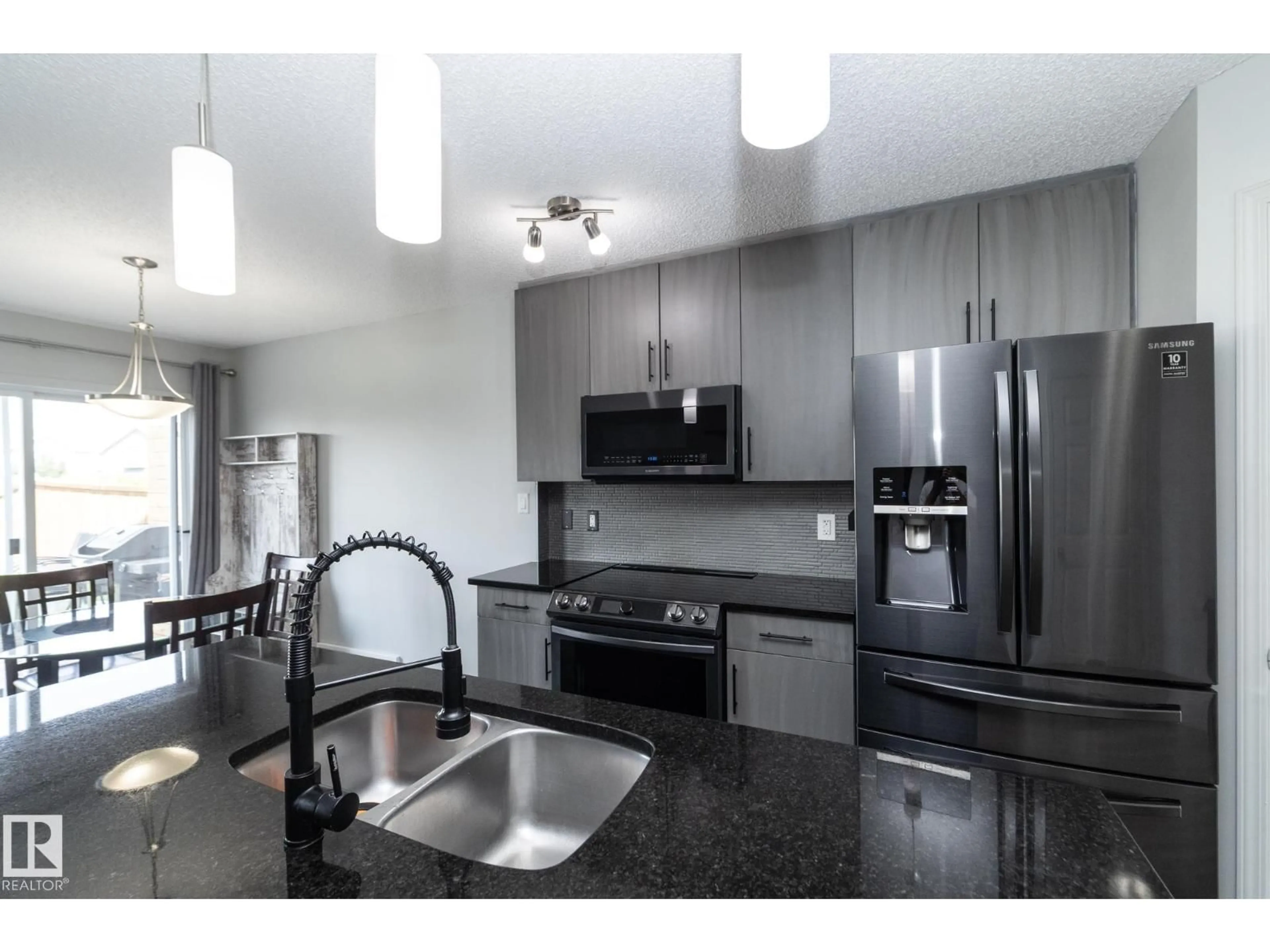 Open concept kitchen, unknown for SW - 1640 CHAPMAN WY, Edmonton Alberta T6W0Y5