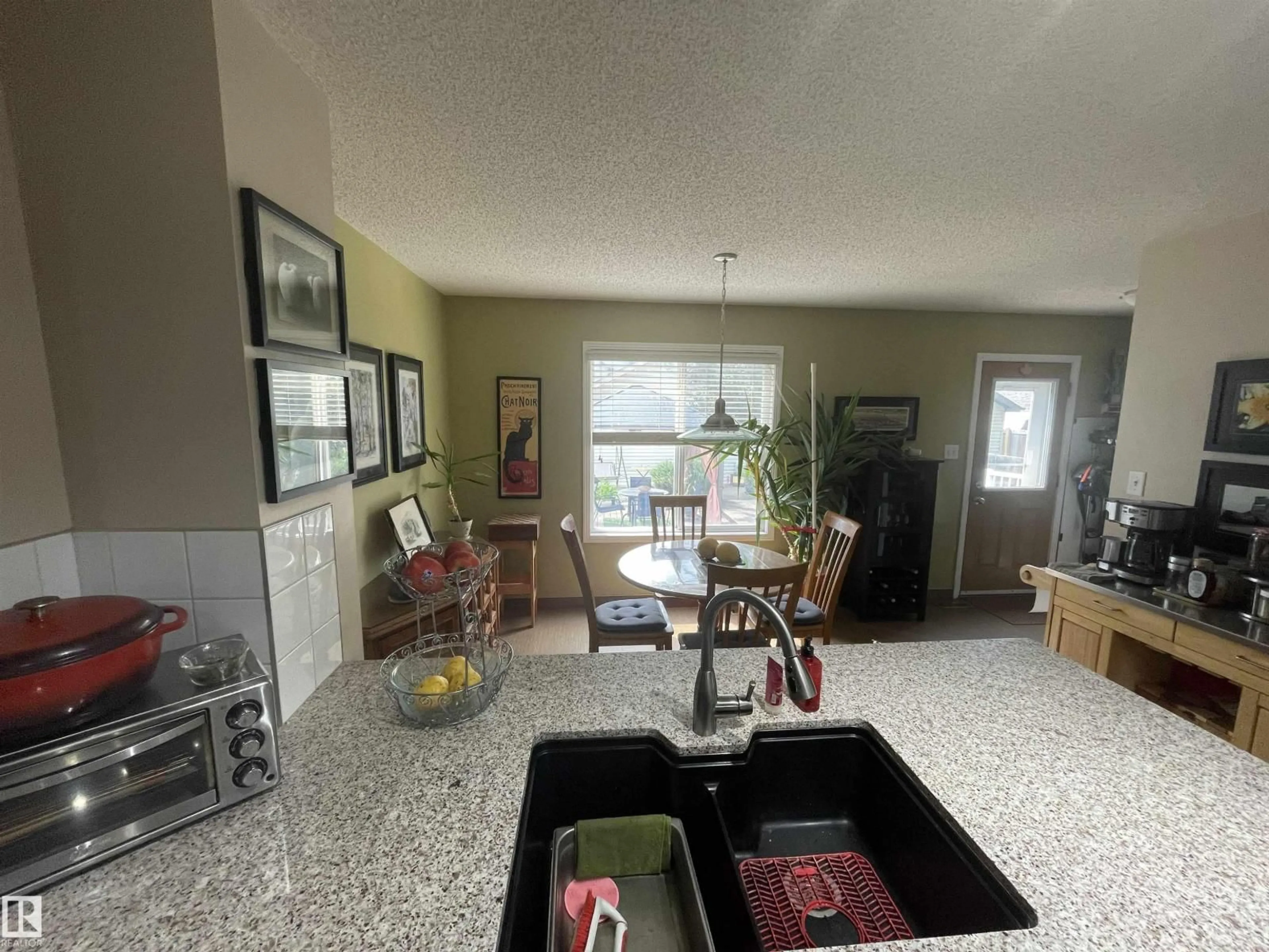 A pic of a room for 9815 104 AV, Morinville Alberta T8R0C2