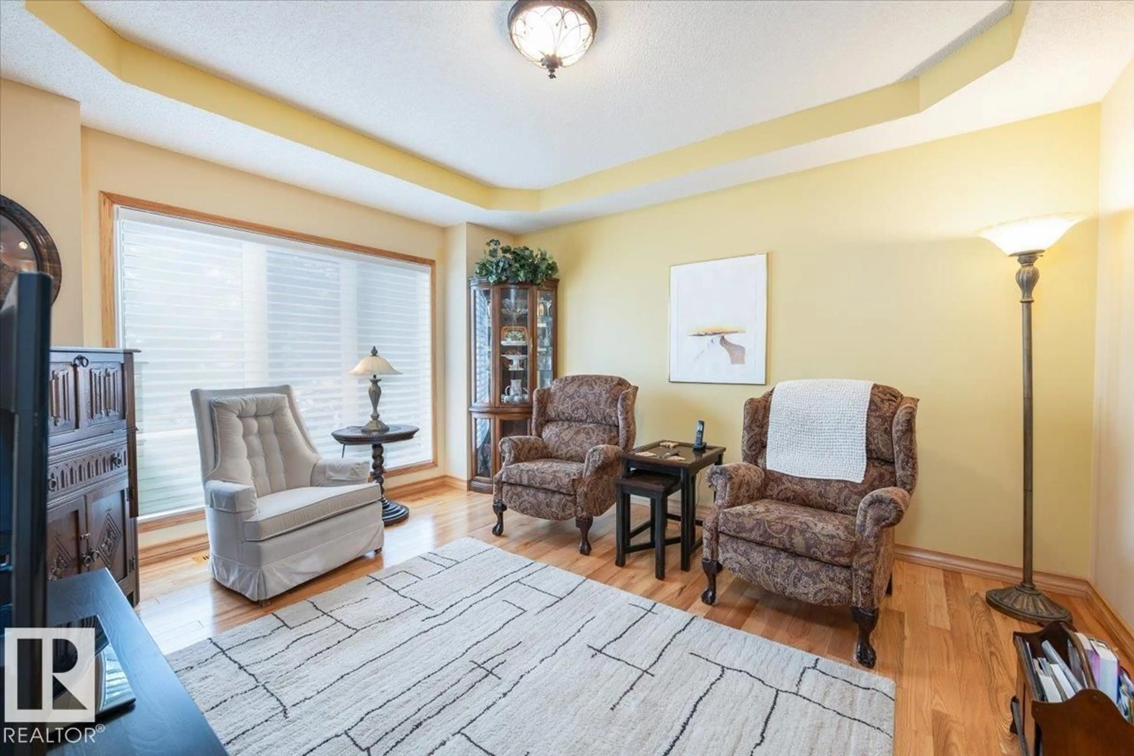 Living room with furniture, unknown for 605 REVELL WD, Edmonton Alberta T6R2H9
