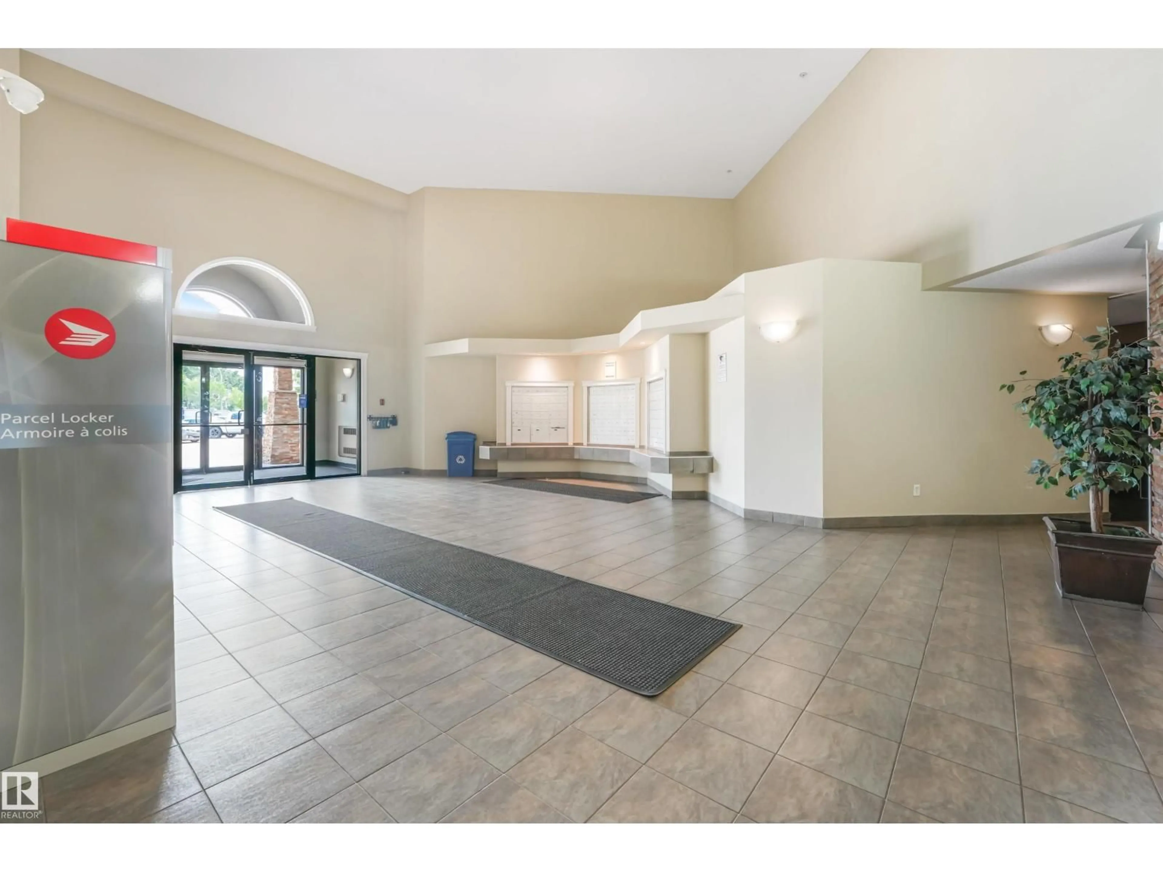 Indoor foyer for #312 - 5350 199 ST, Edmonton Alberta T6M0A4