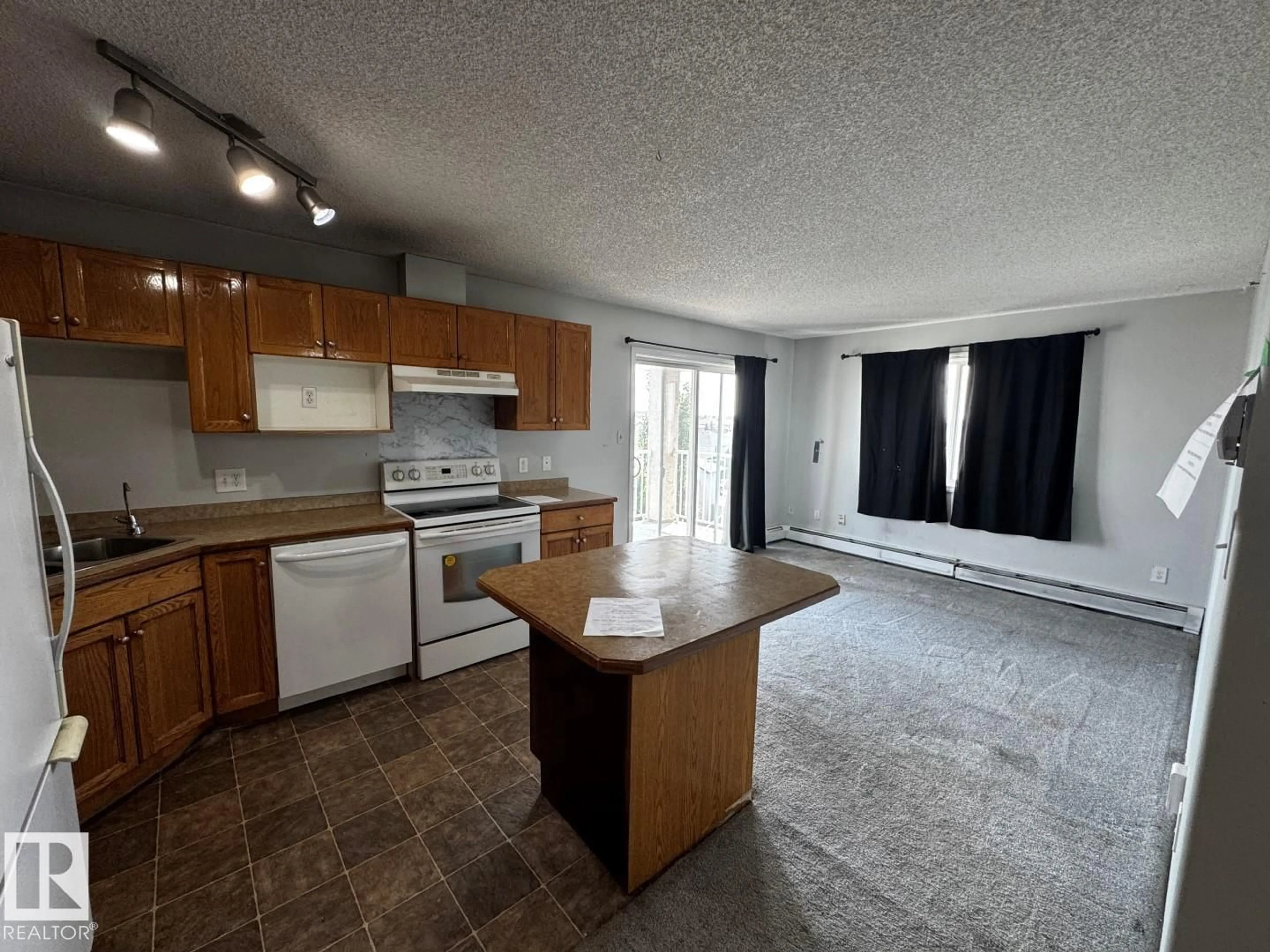 Unknown for #428 - 2305 35A AV, Edmonton Alberta T6T1Z2