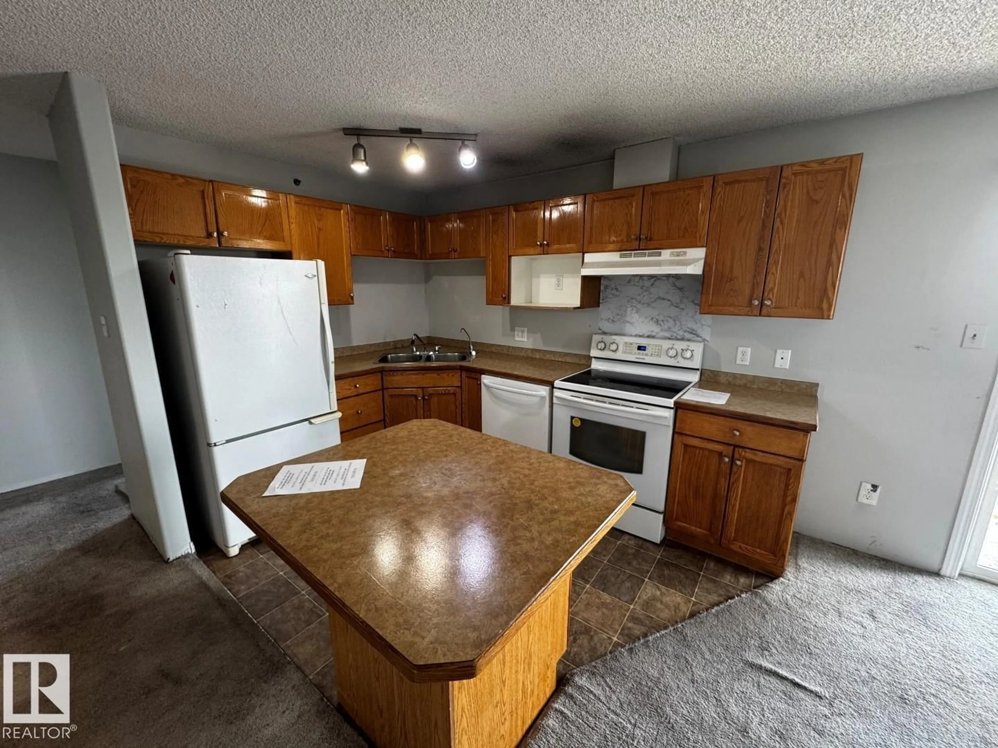 Standard kitchen, unknown for #428 - 2305 35A AV, Edmonton Alberta T6T1Z2