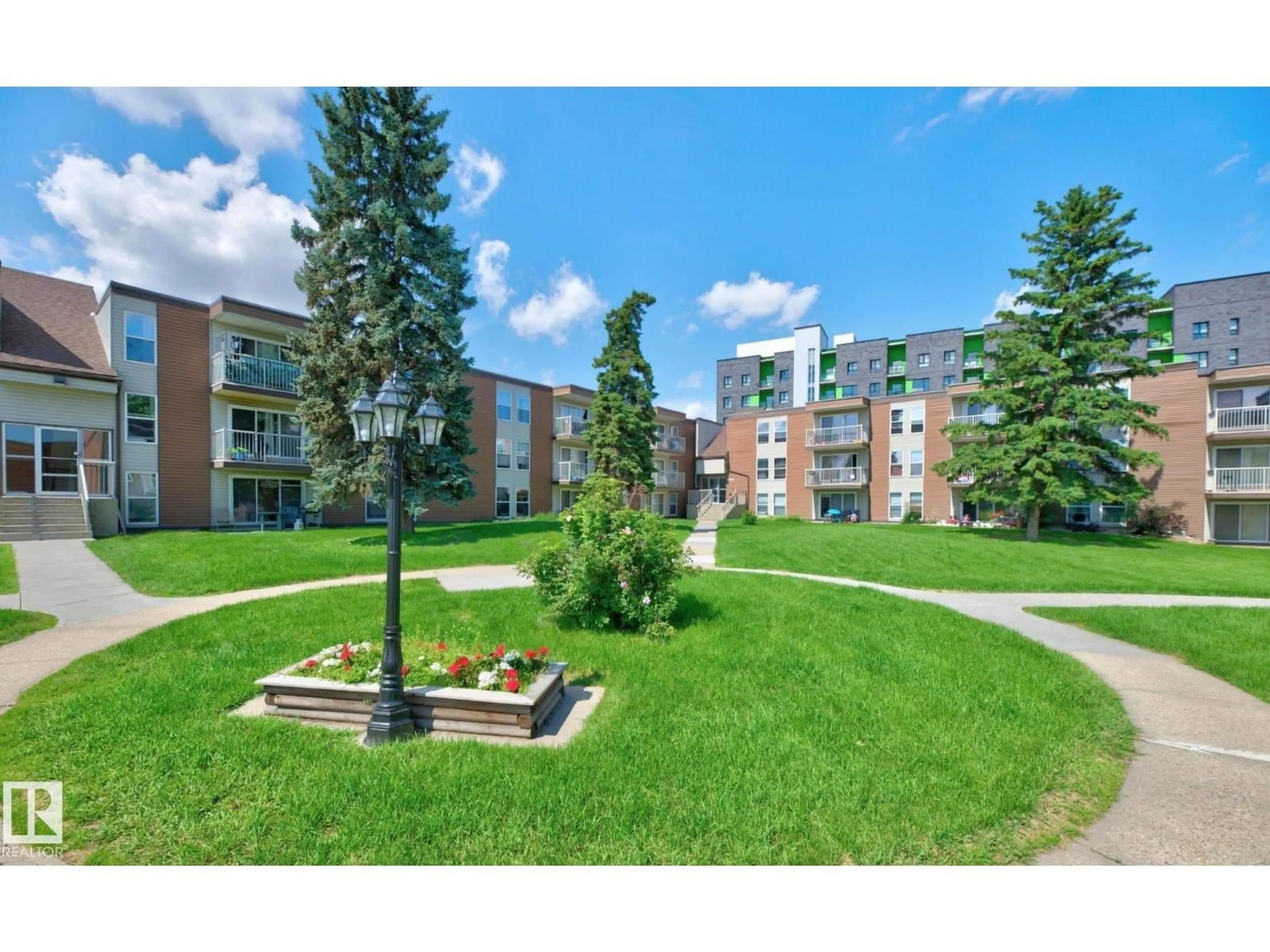 Patio, unknown for #109 - 7220 144 AV NW, Edmonton Alberta T5C3E4