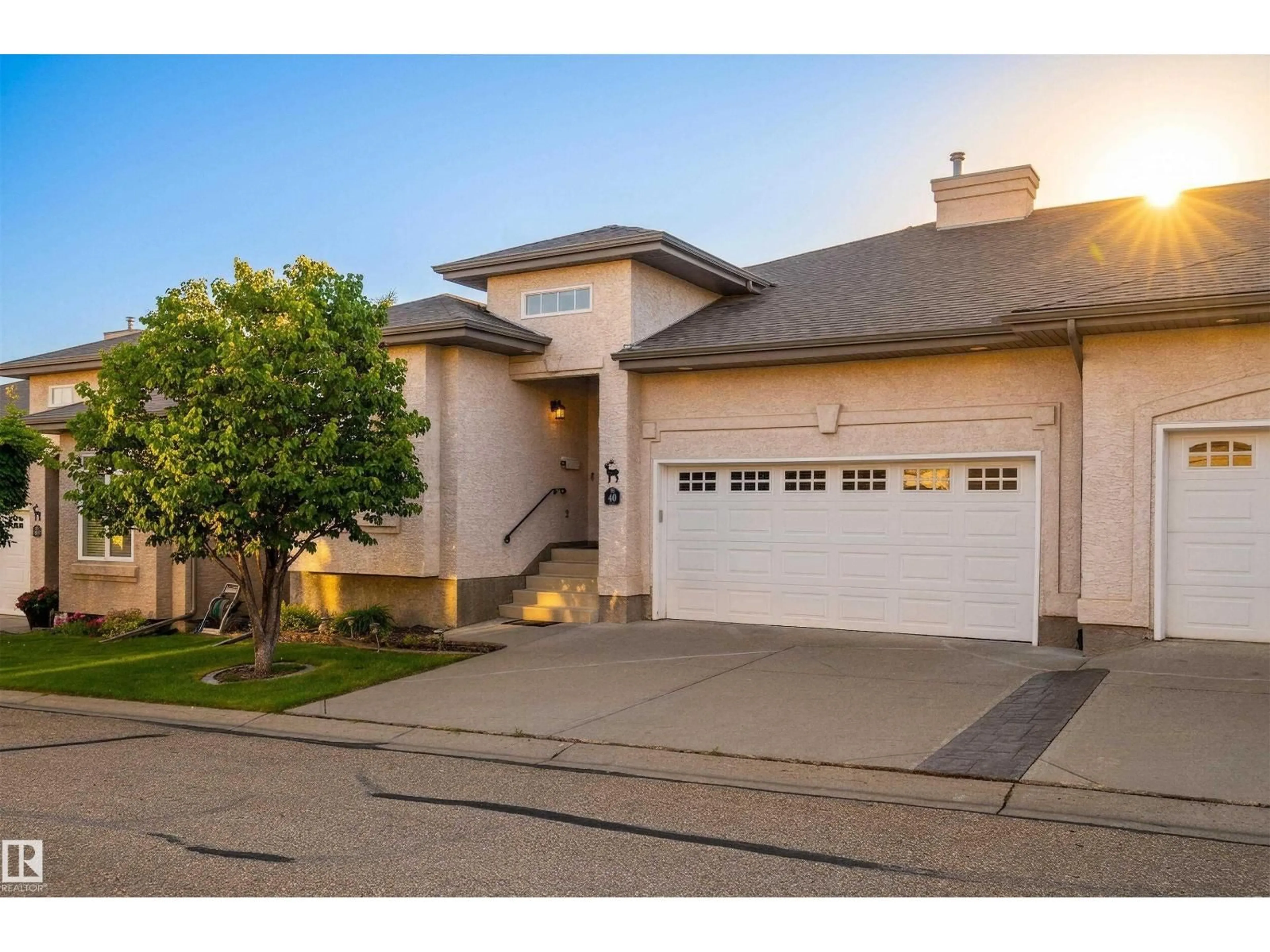 Indoor garage for #40 - 1251 RUTHERFORD RD, Edmonton Alberta T6W1T6