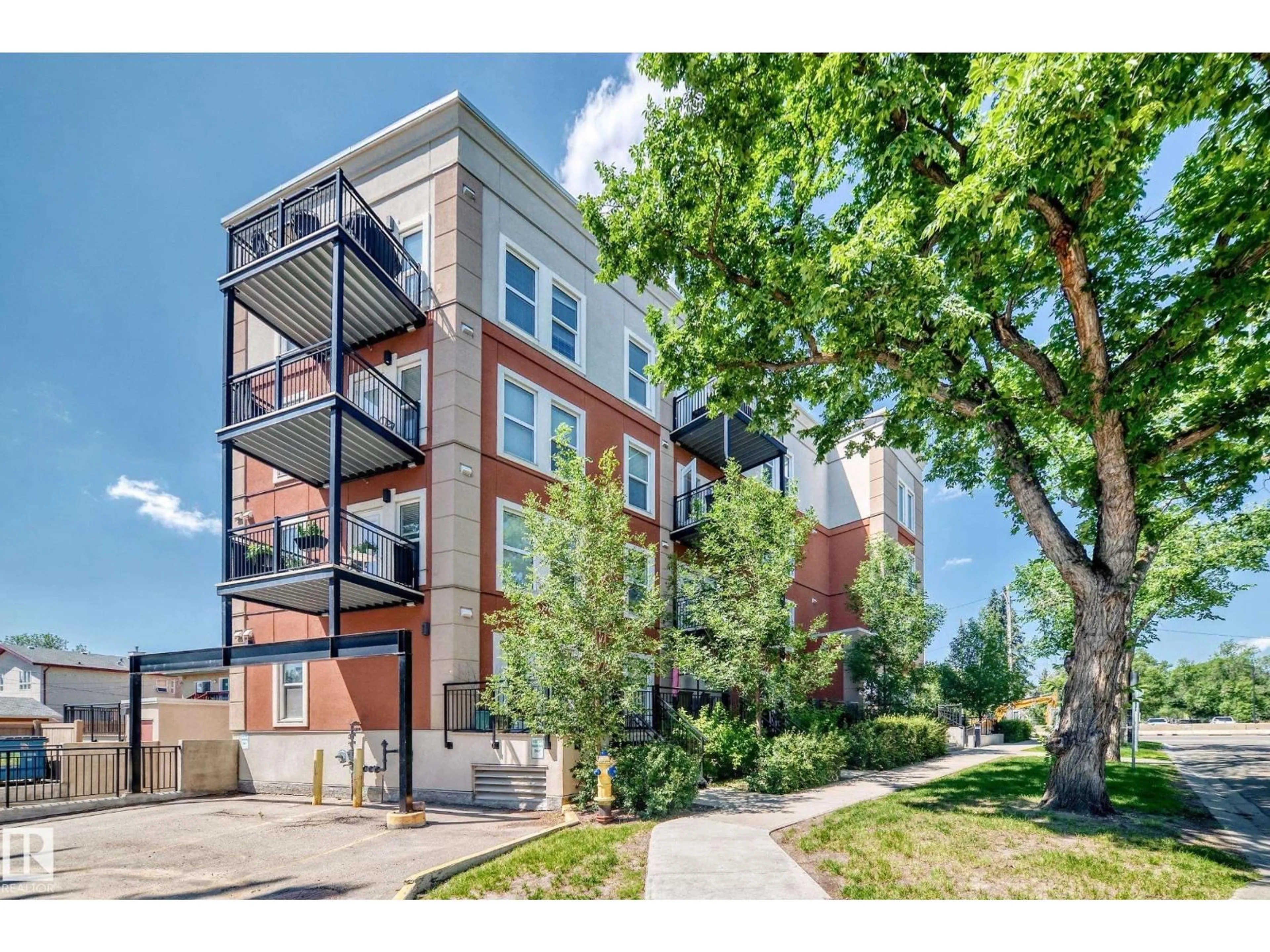 Unknown for #201 - 10126 144 ST, Edmonton Alberta T5N2T7