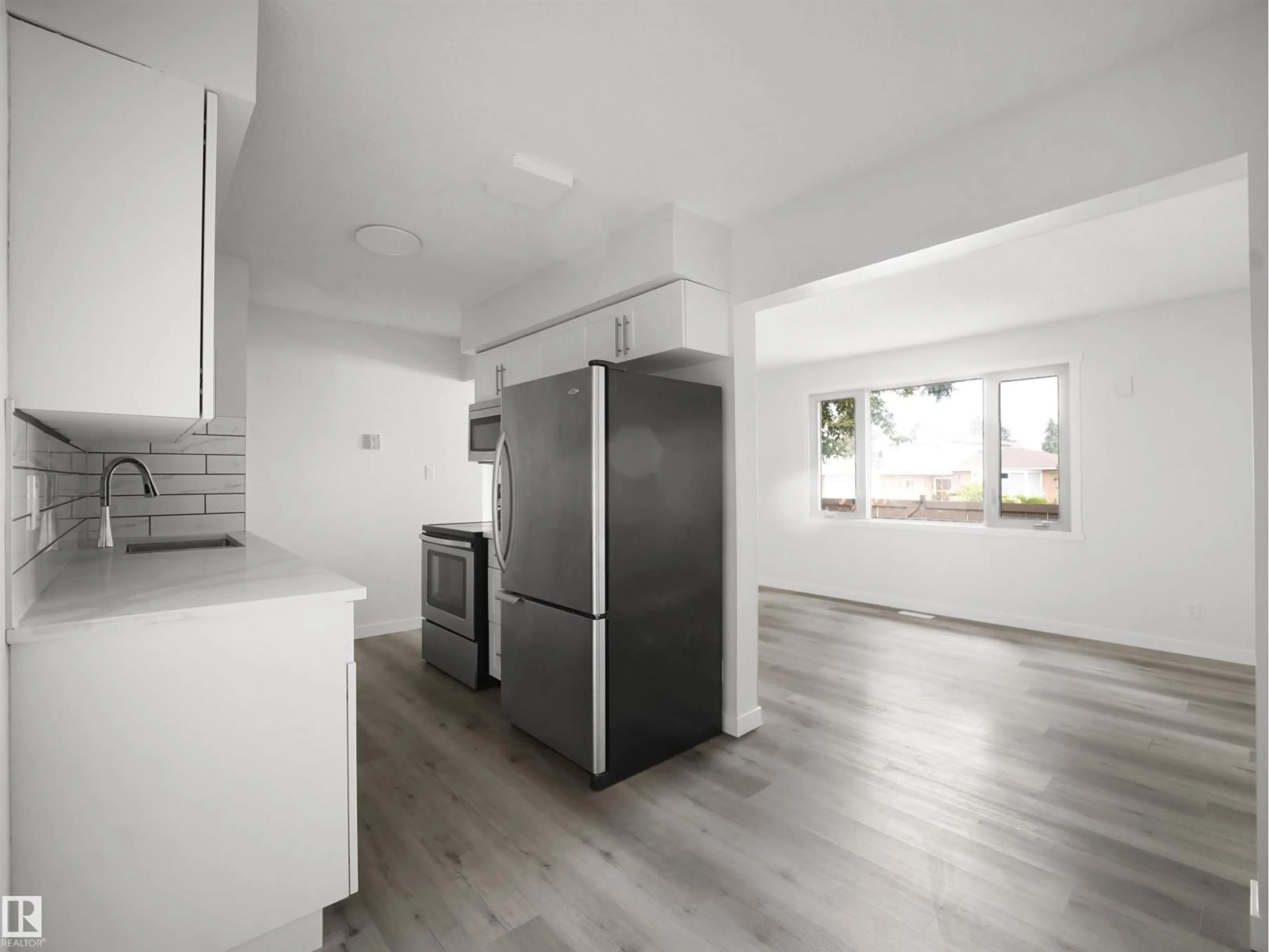 Unknown for #6 - 14220 80 ST, Edmonton Alberta T5C1L6