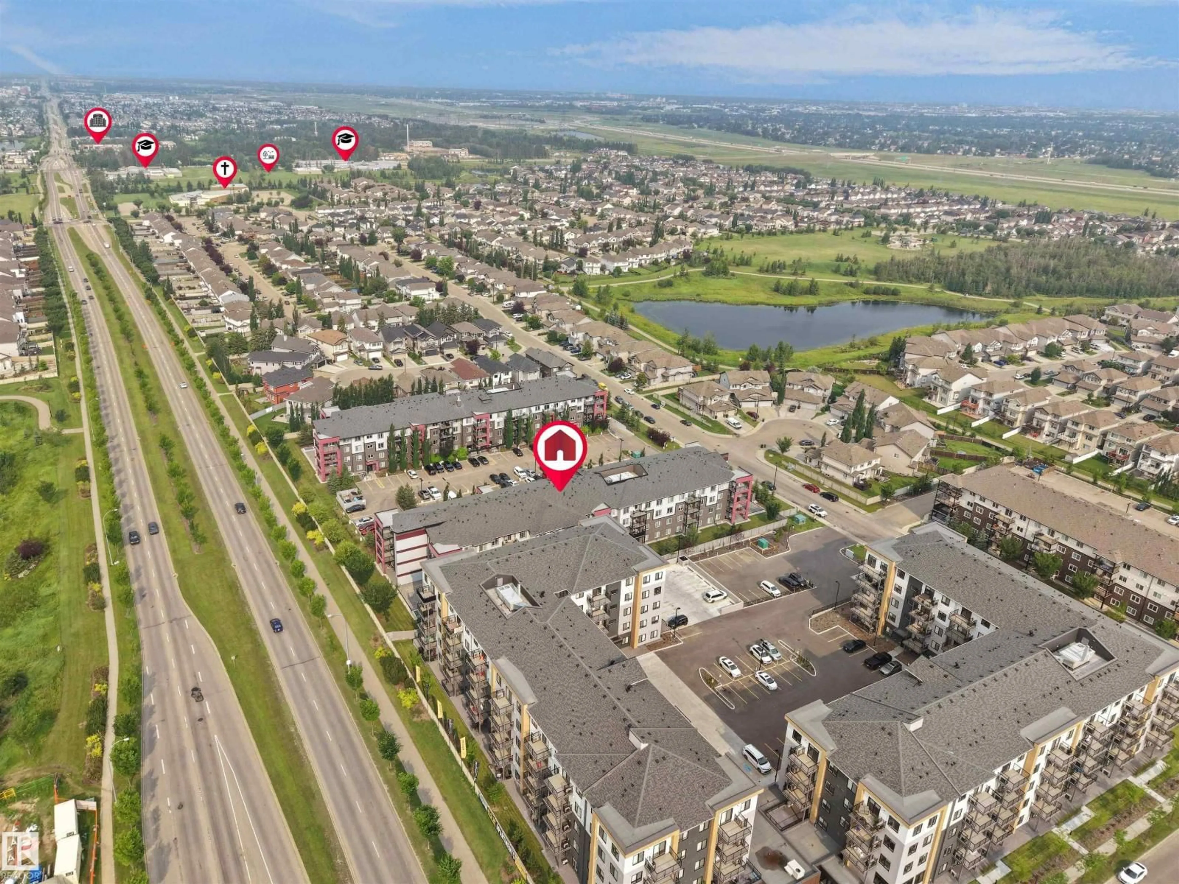 A pic from outside/outdoor area/front of a property/back of a property/a pic from drone, street for 422 5515 7 AV SW, Edmonton Alberta T6X2A8
