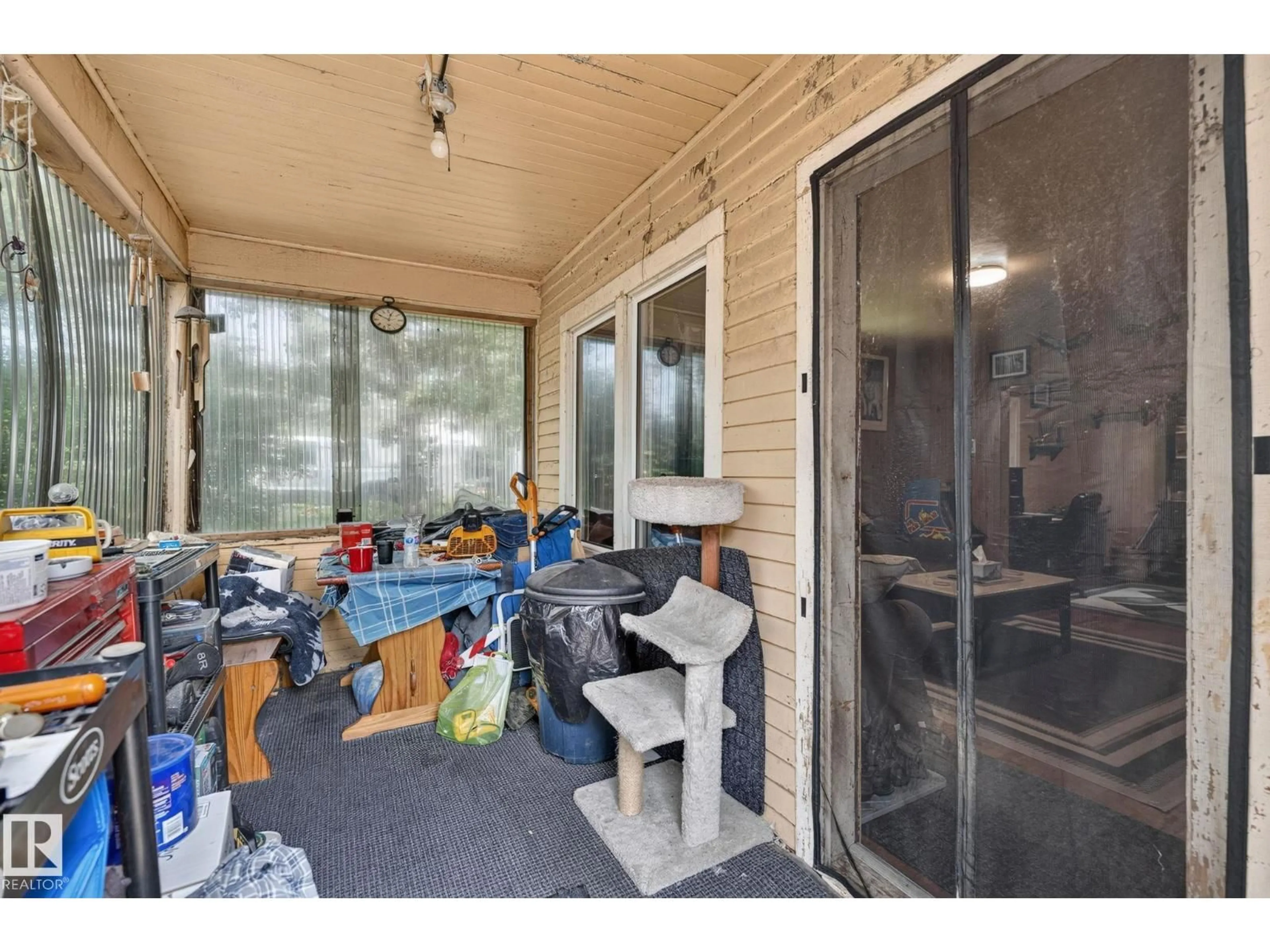 Patio, street for 4711 50 ST, Onoway Alberta T0E0H0