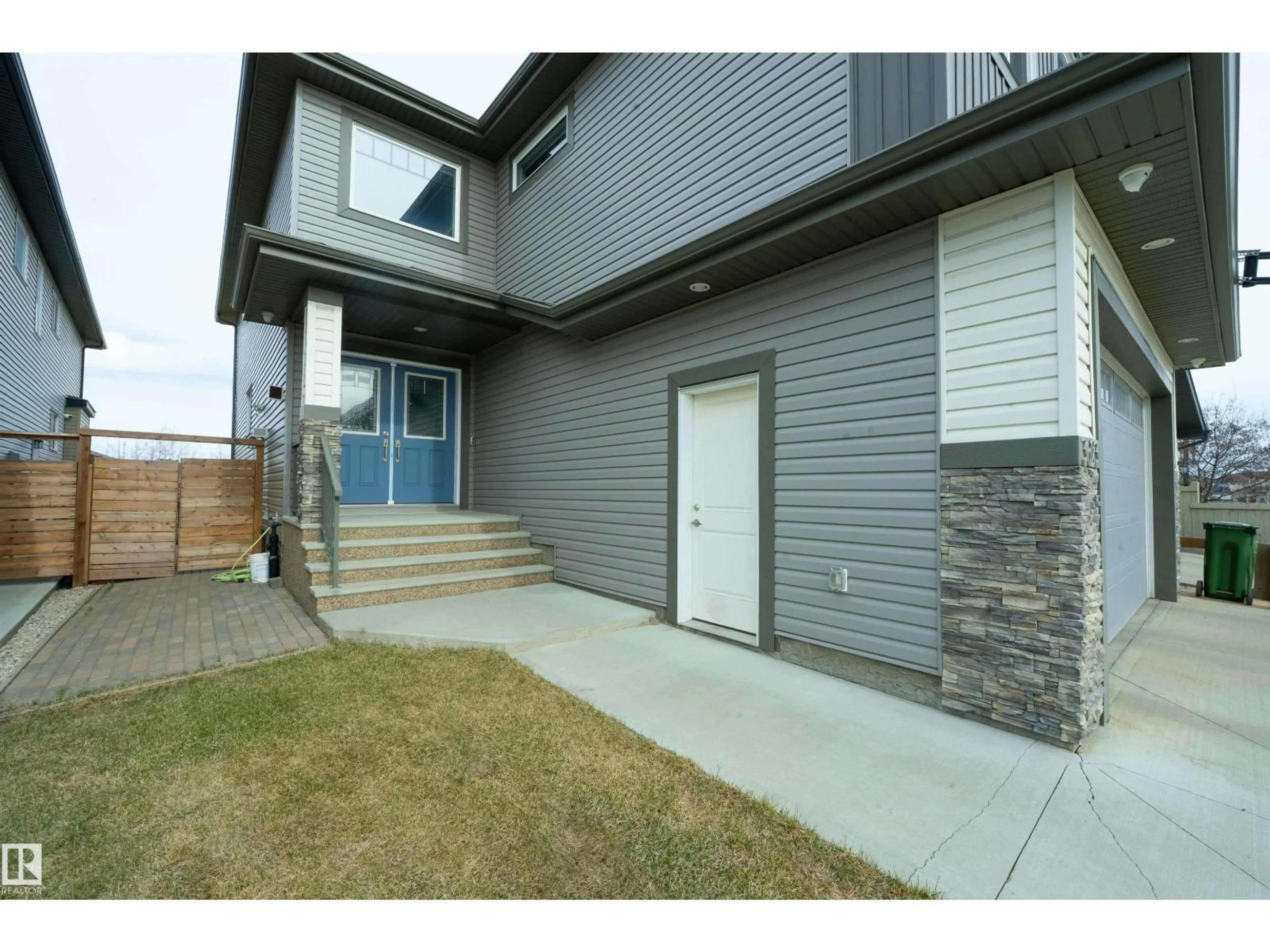 Unknown for 3623 8 ST, Edmonton Alberta T6T1A1