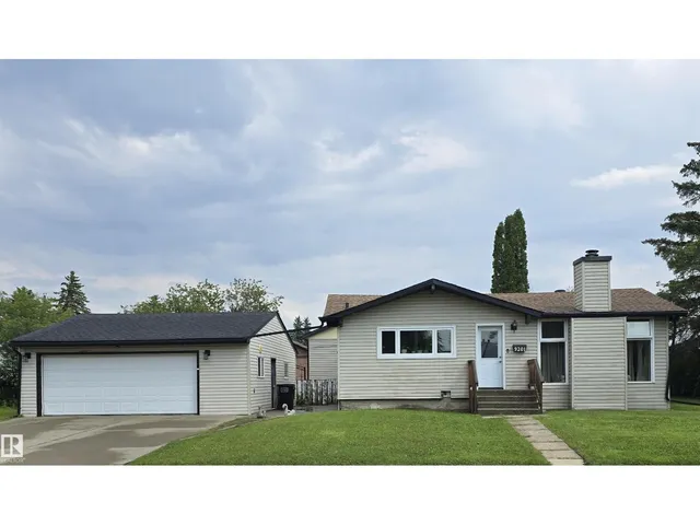 9201 153 ST, Edmonton 2