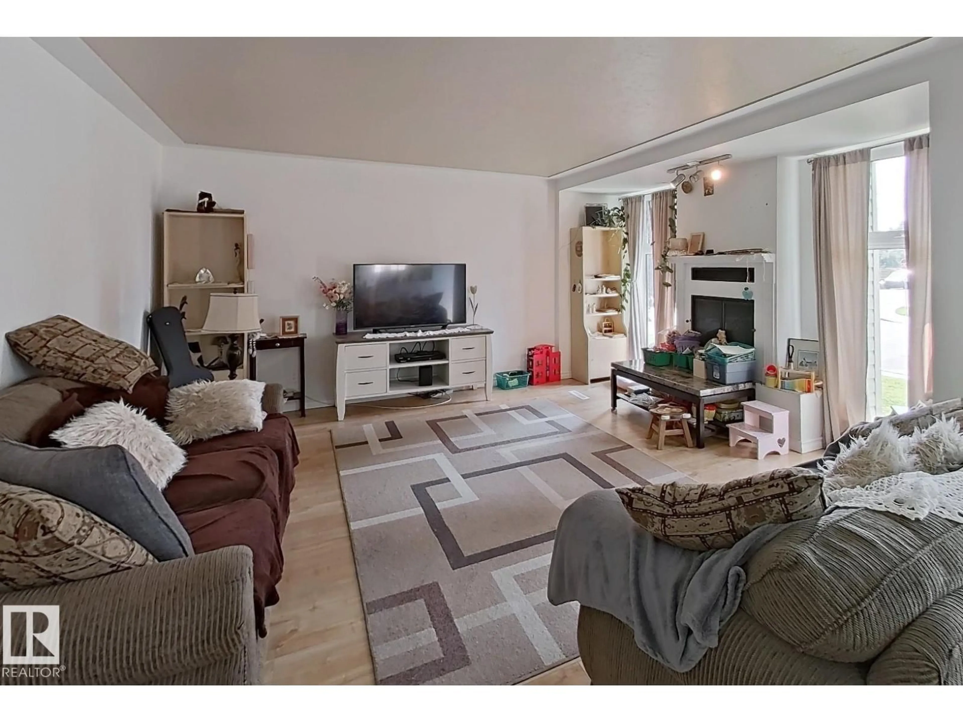 Living room with furniture, unknown for 9201 153 ST, Edmonton Alberta T5R1P7