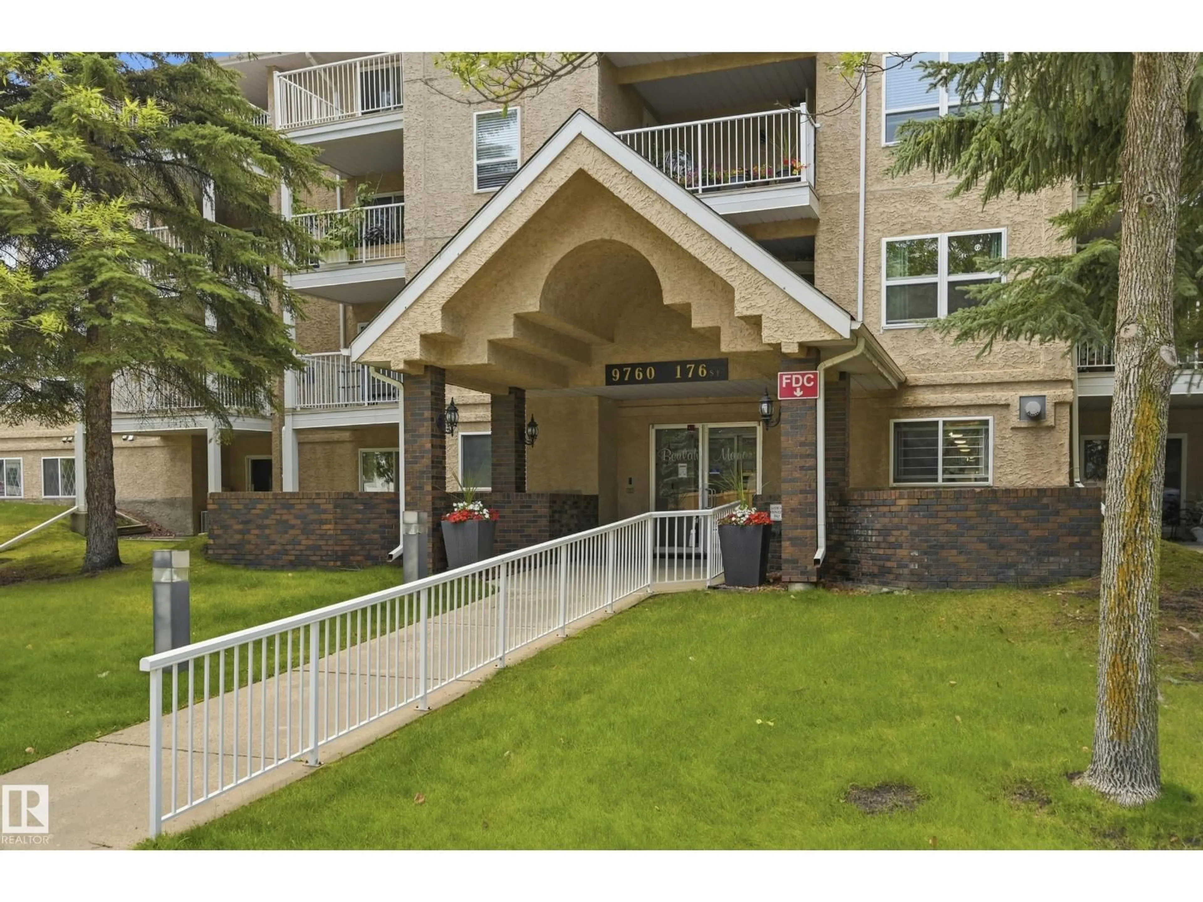 Unknown for 208 - 9760 176 ST, Edmonton Alberta T5T5Z5