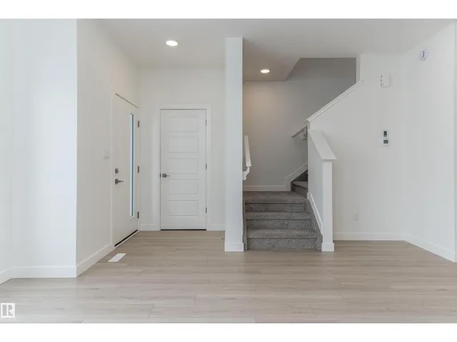 1250 MCLEOD AV, Spruce Grove 2