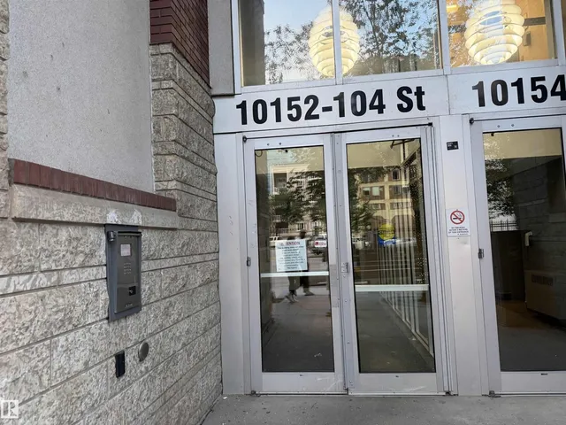 10152 - 1005 104 ST, Edmonton 2
