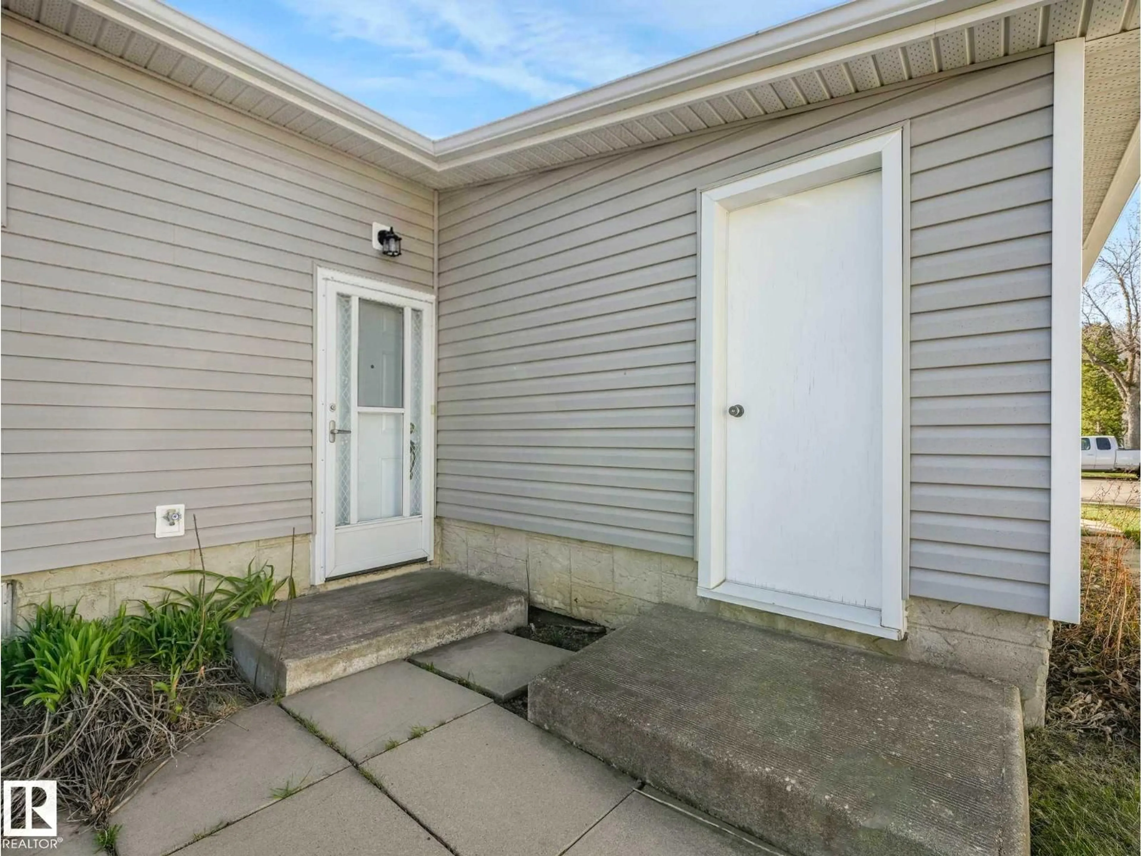 Unknown for 5916 148 AV, Edmonton Alberta T5A1T9