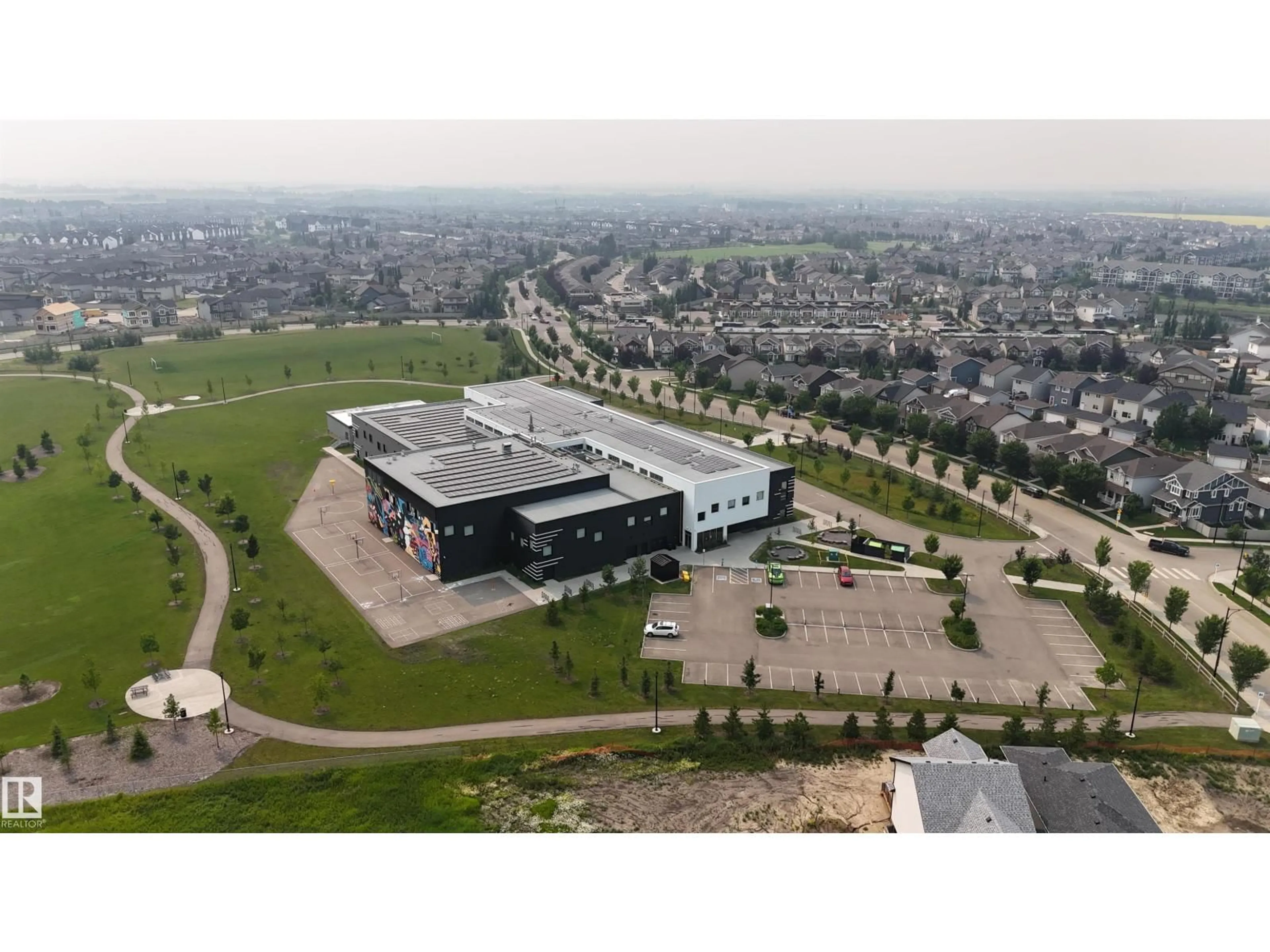 A pic from outside/outdoor area/front of a property/back of a property/a pic from drone, building for 362 CHAPPELLE DR, Edmonton Alberta T6W2Z2