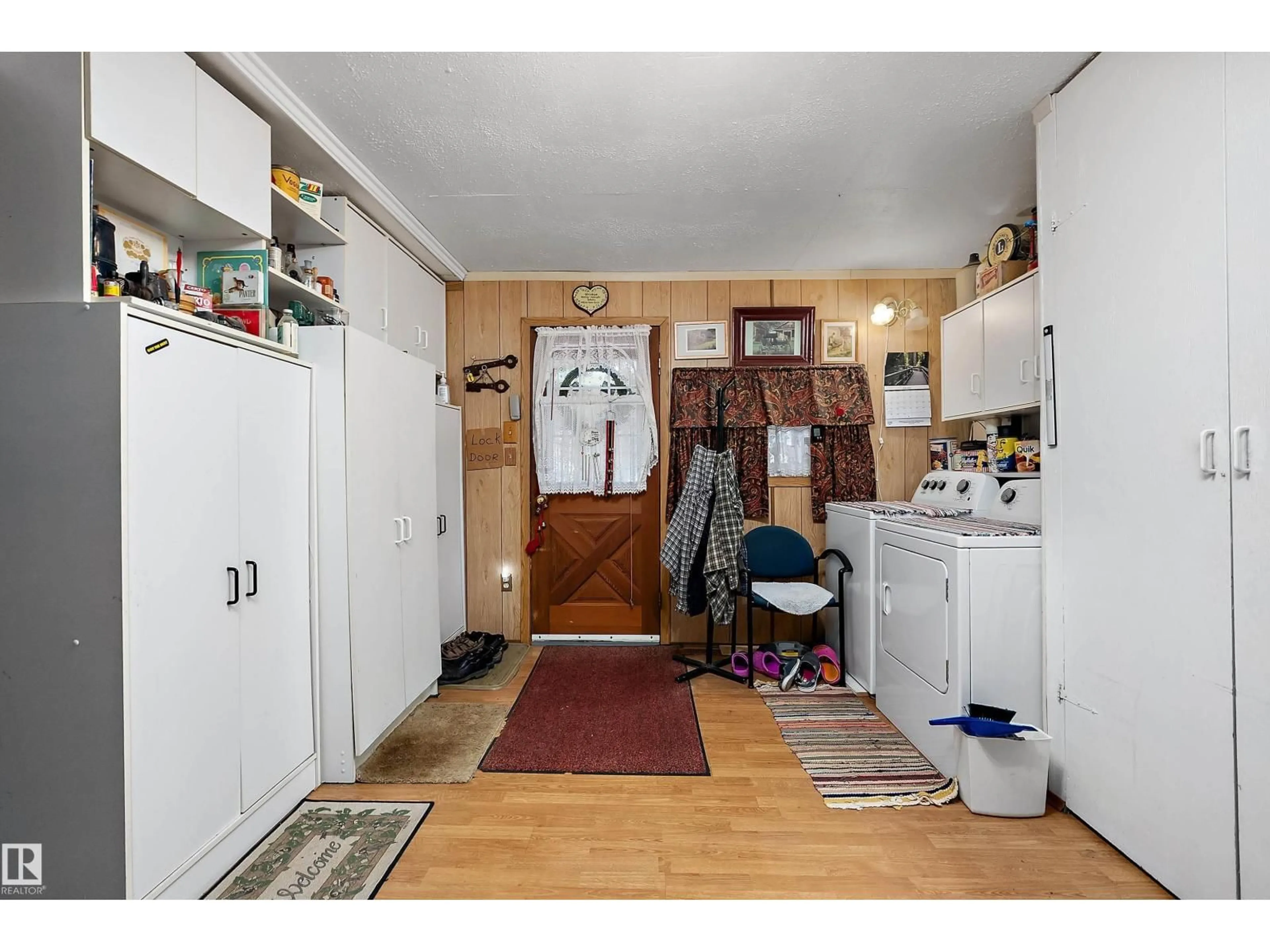 Unknown for 1001 45 ST, Rural Wetaskiwin County Alberta T0C2C0
