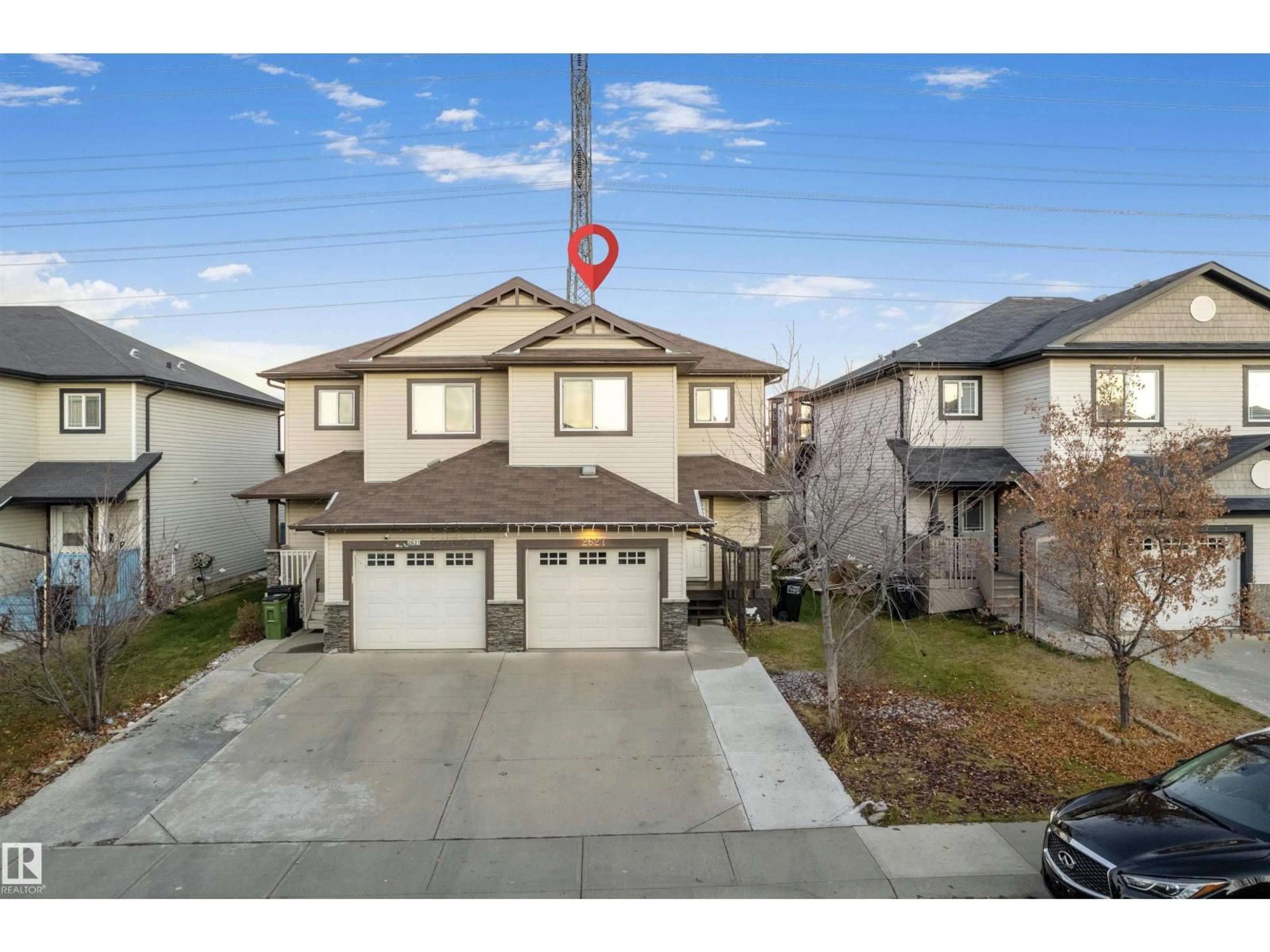 A pic from outside/outdoor area/front of a property/back of a property/a pic from drone, street for 2627 29 ST, Edmonton Alberta T6T0G8