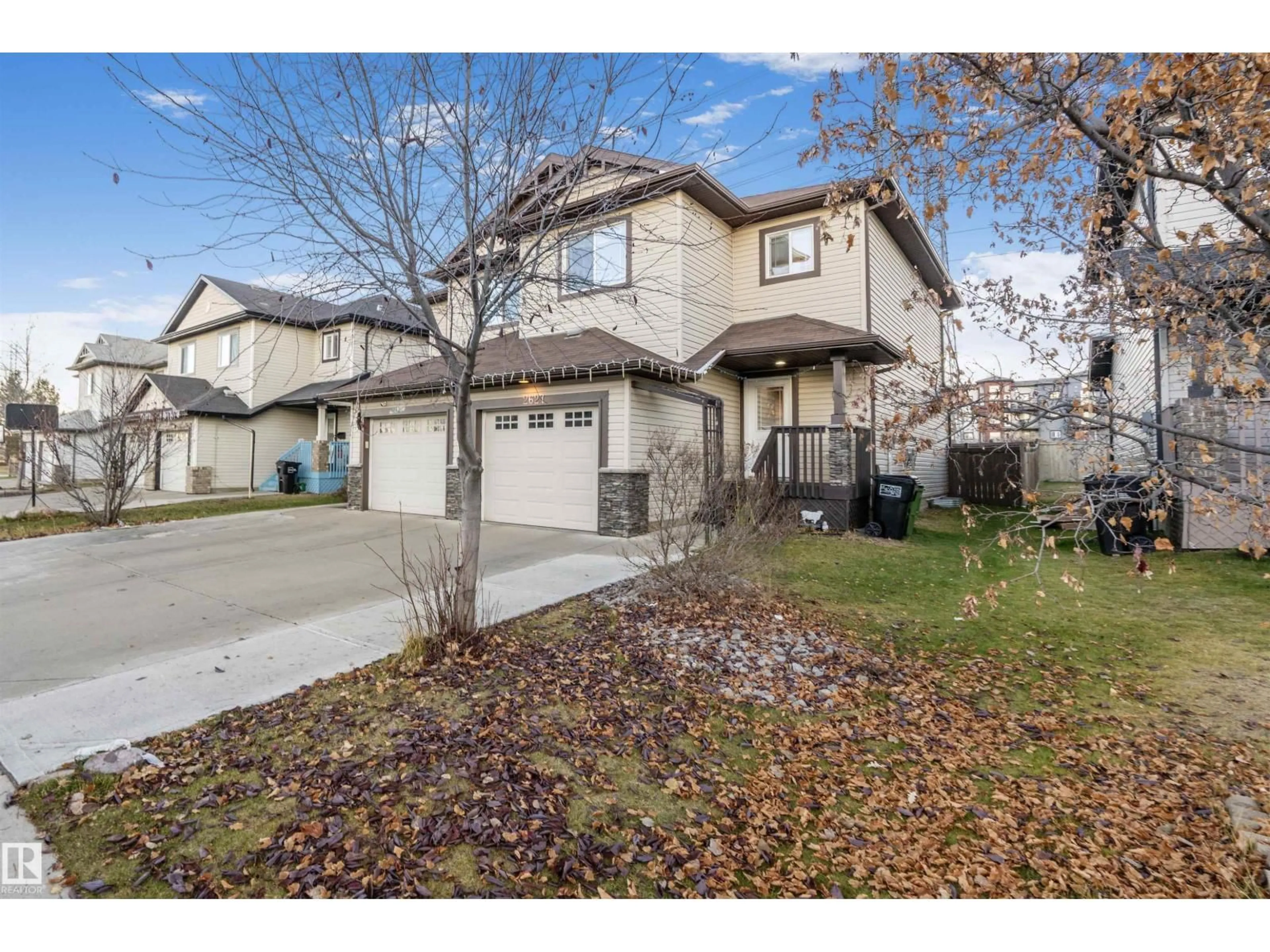 A pic from outside/outdoor area/front of a property/back of a property/a pic from drone, street for 2627 29 ST, Edmonton Alberta T6T0G8