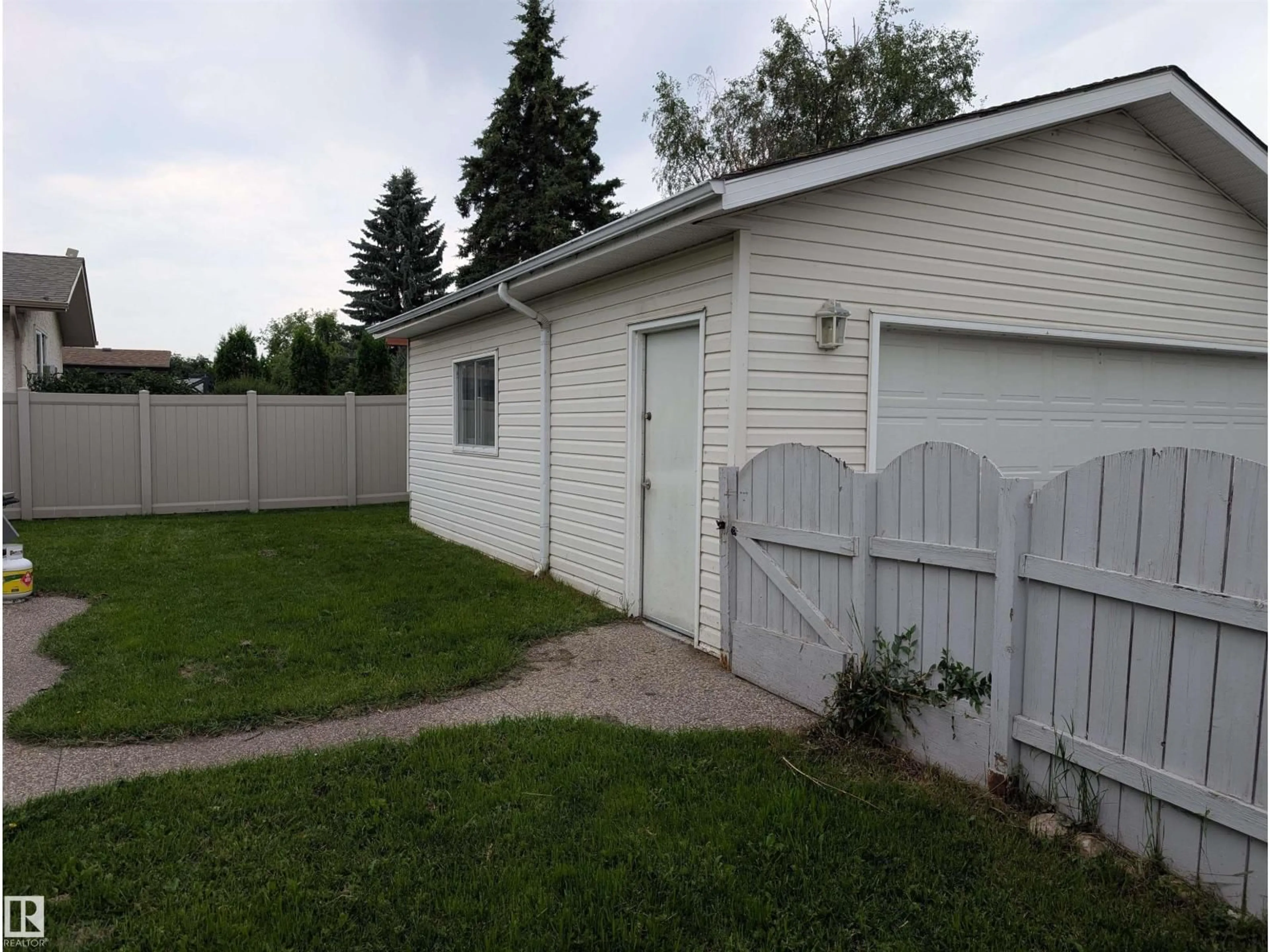 Shed for NW - 14228 22 ST, Edmonton Alberta T5Y1E5