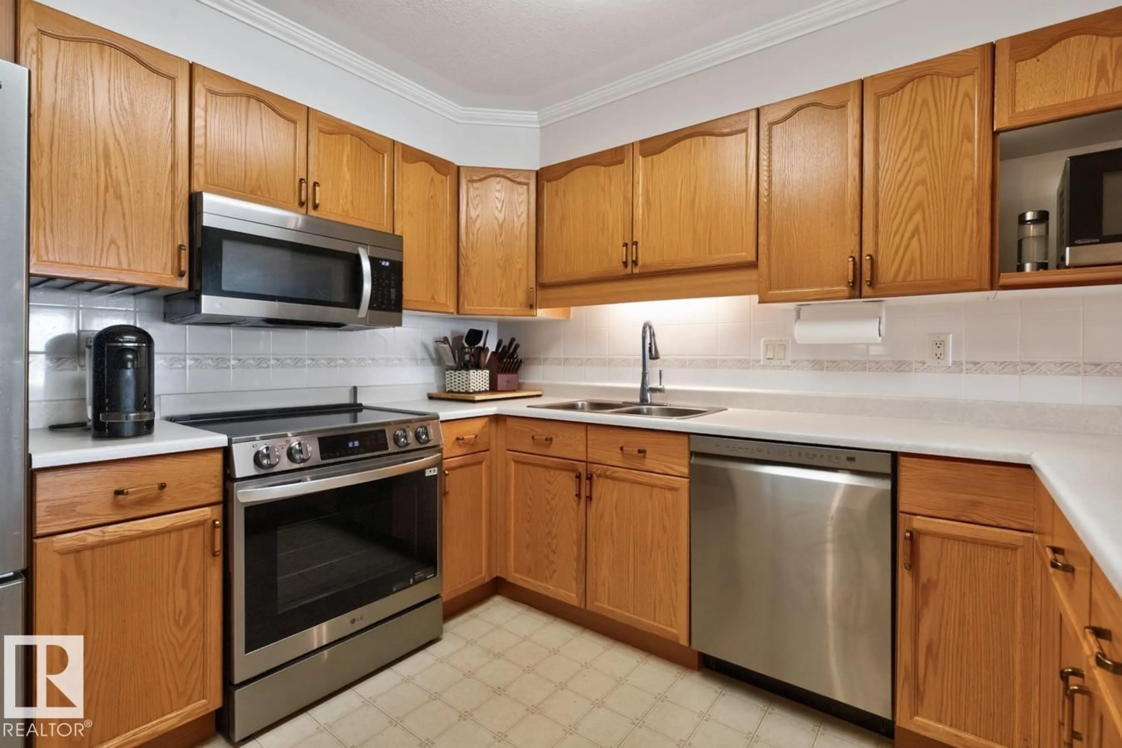 Standard kitchen, unknown for #208 - 8315 83 ST, Edmonton Alberta T6C4R8
