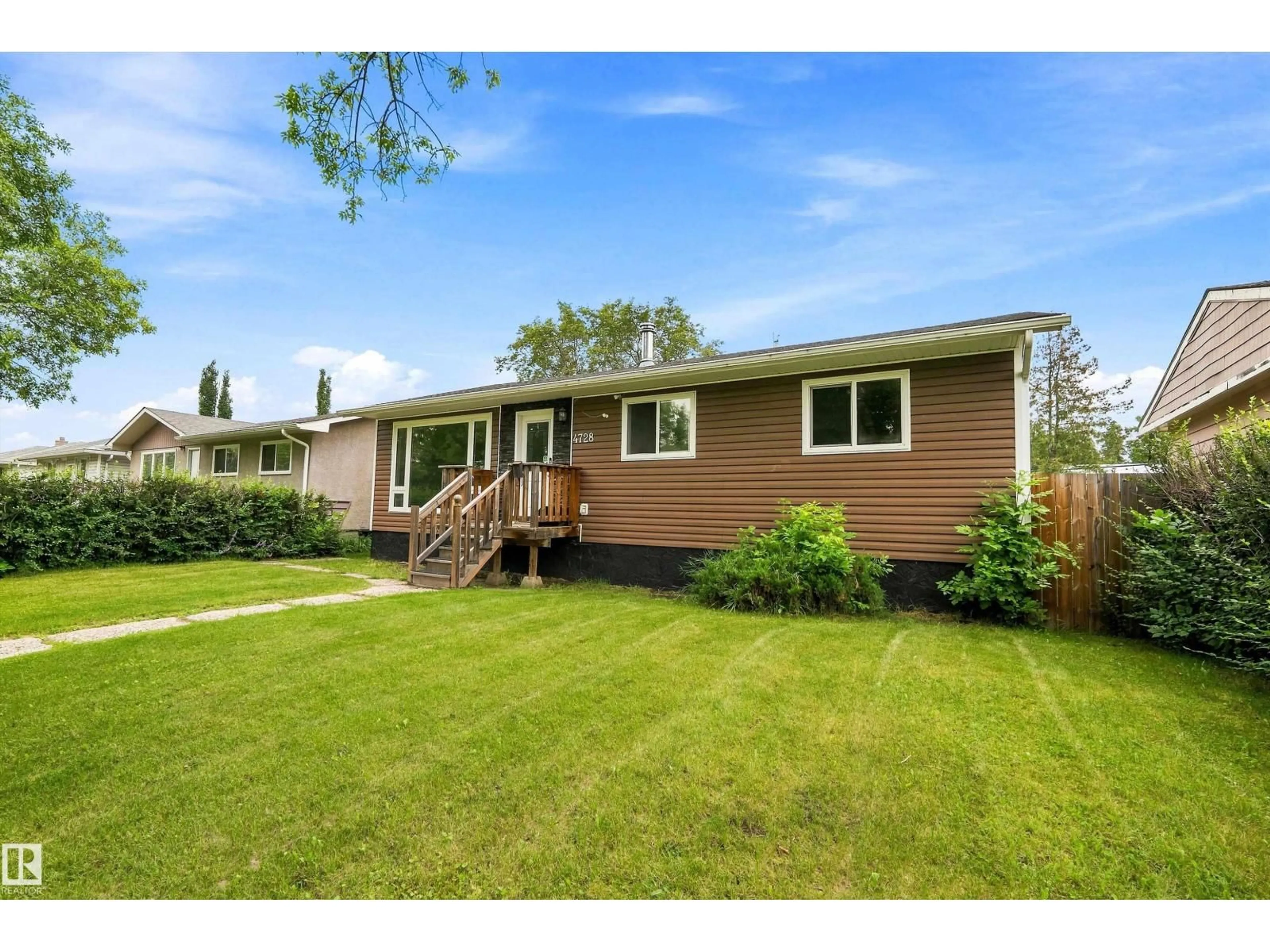 Unknown for 4728 48 AV, Wetaskiwin Alberta T9A0M5