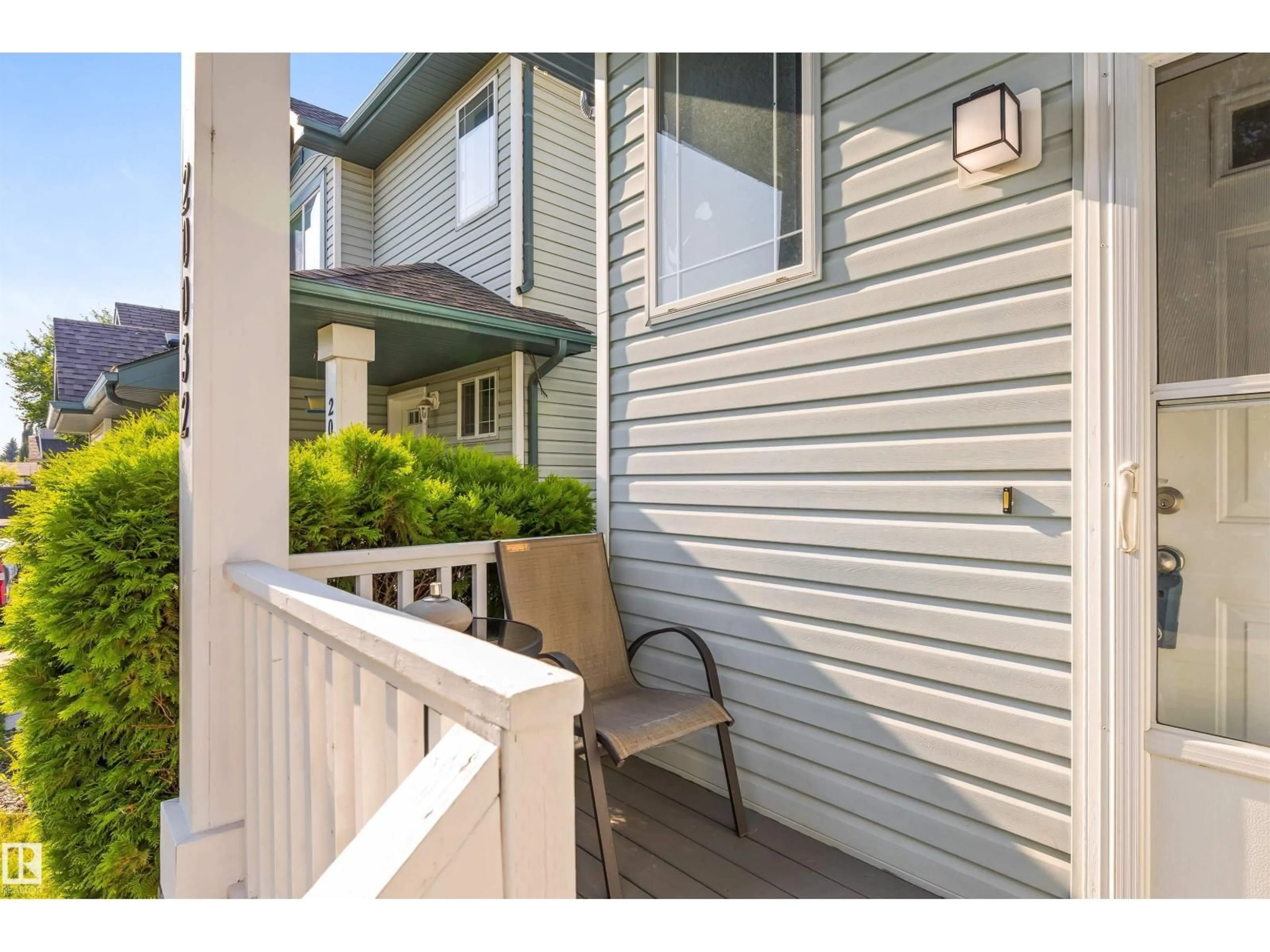 Patio, street for 20032 53A AV, Edmonton Alberta T6M2W4