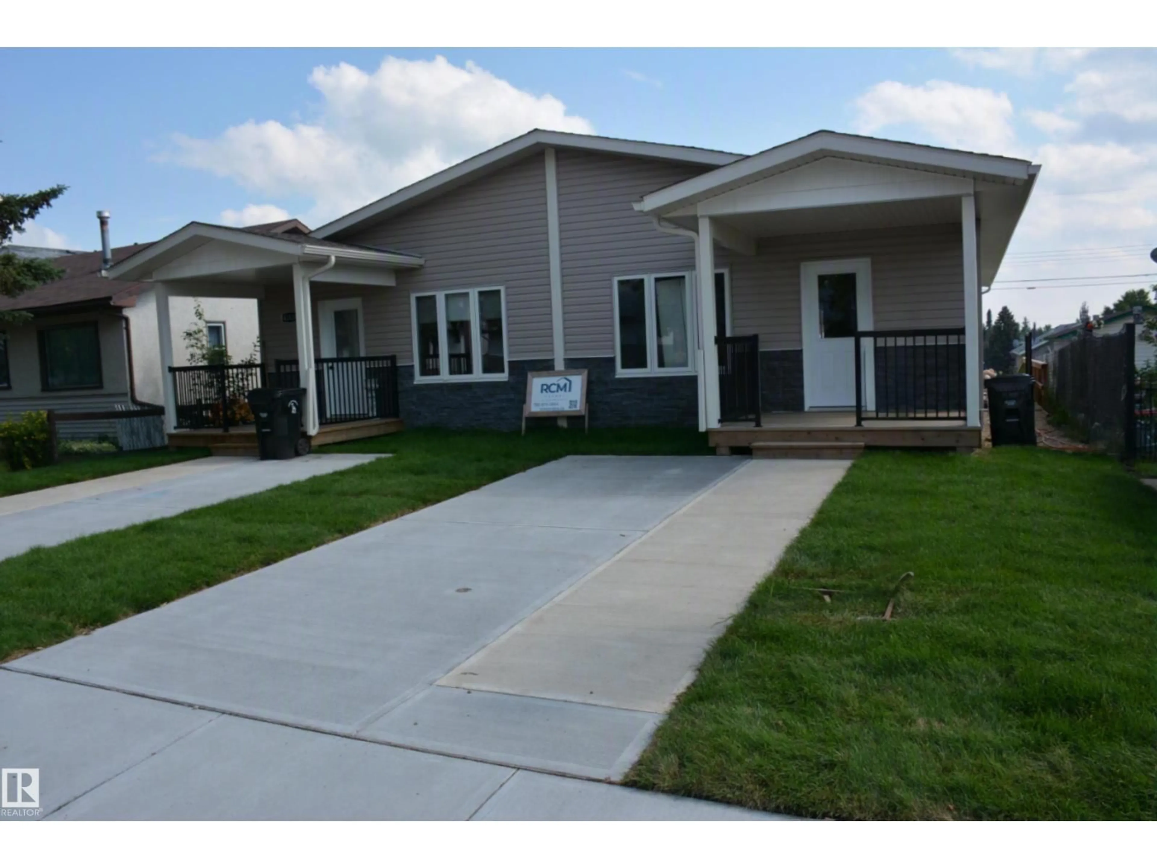 Home with vinyl exterior material, street for 4313 54 AV, Barrhead Alberta T7N1J8