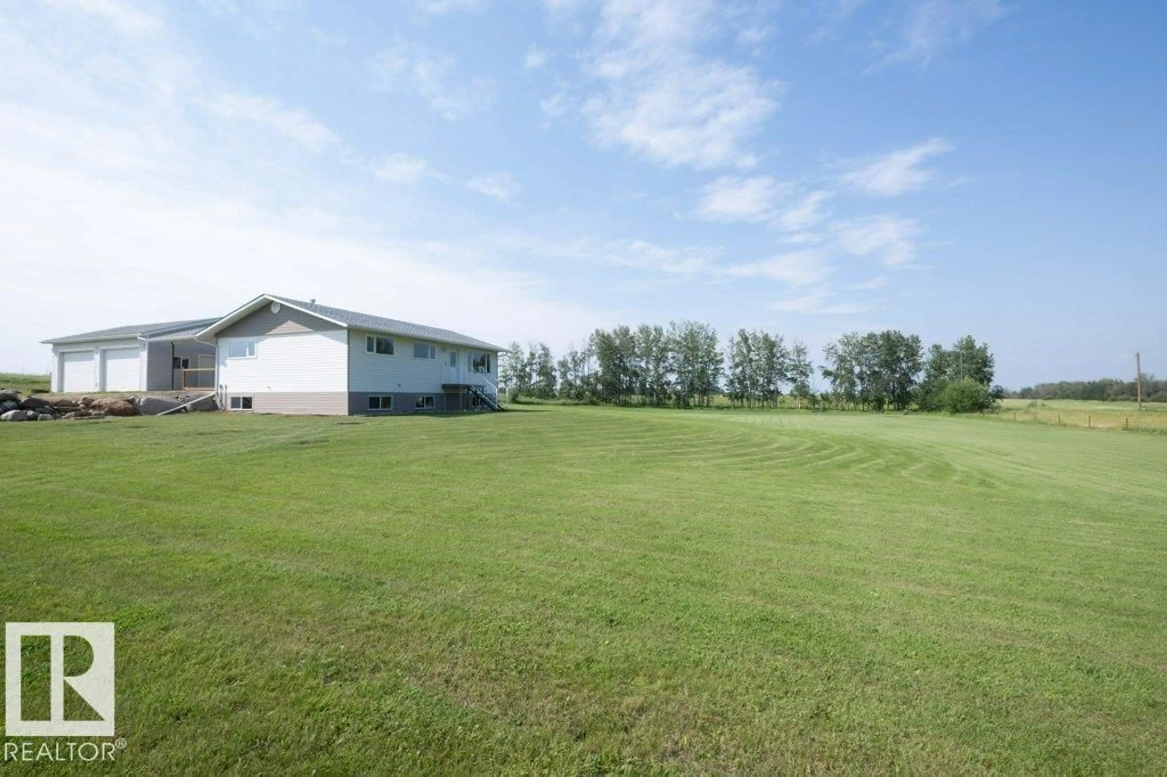 A pic from outside/outdoor area/front of a property/back of a property/a pic from drone, unknown for 58514 RG RD 243, Rural Westlock County Alberta T0G2J0
