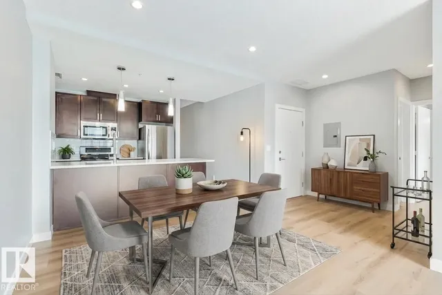910 10238 103 ST NW, Edmonton 2