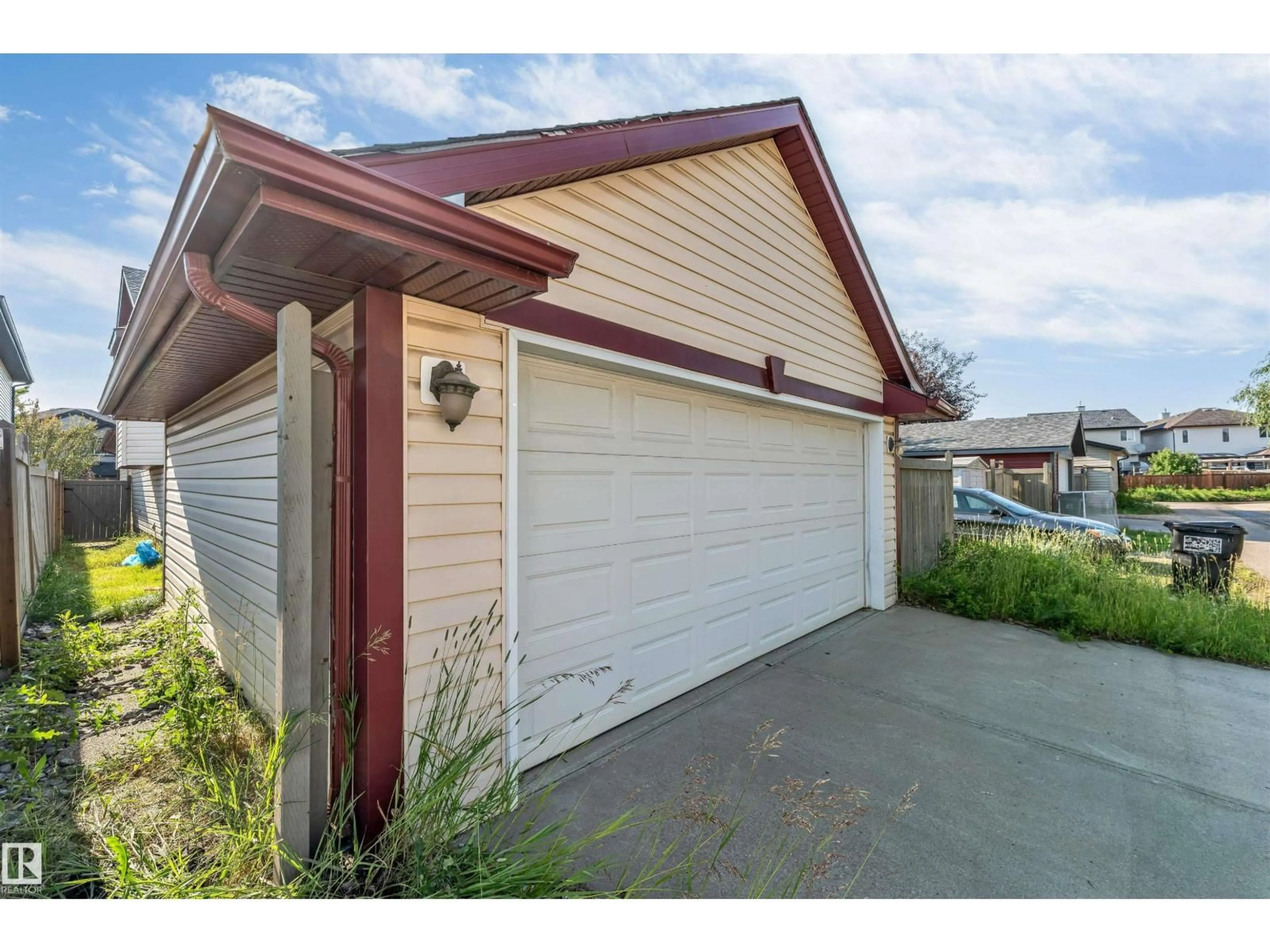 Unknown for 613 83 ST, Edmonton Alberta T6X1L6