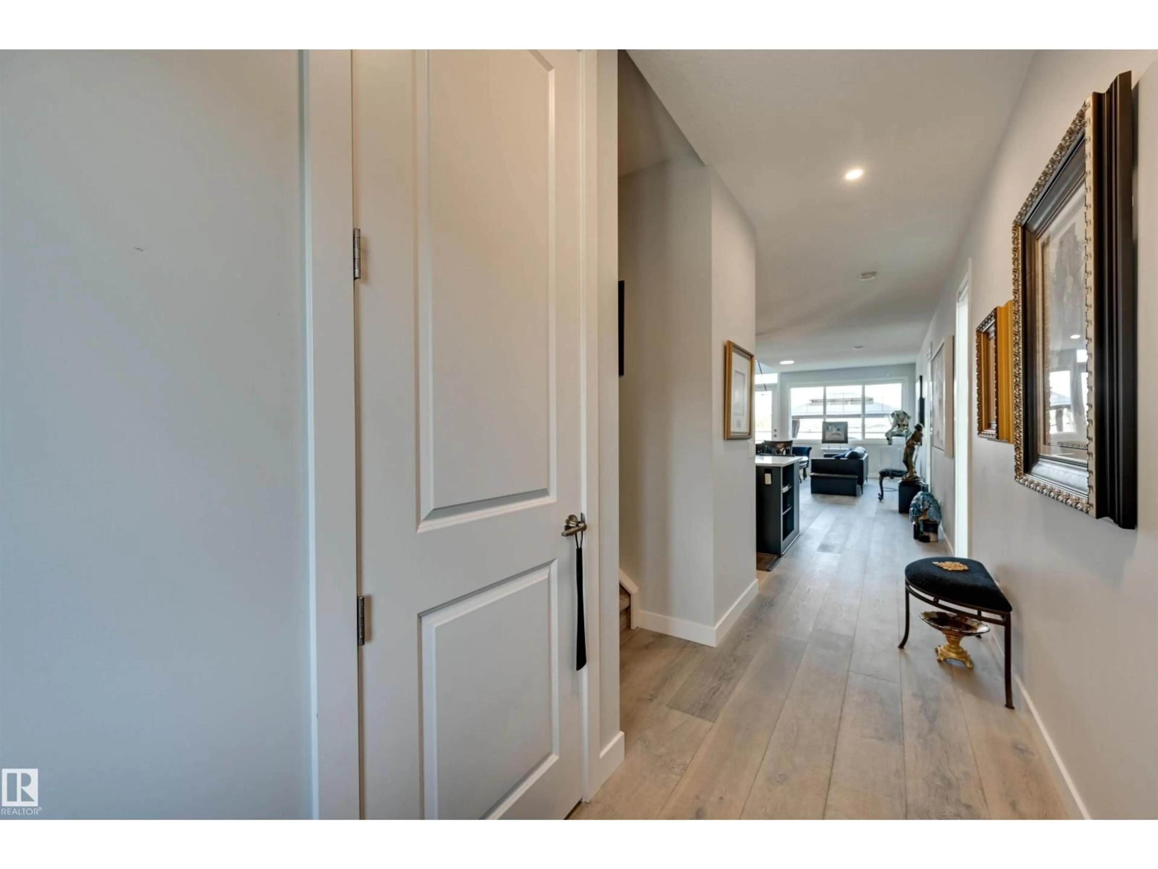 Indoor entryway for GR SW - 4436 KINSELLA GREEN, Edmonton Alberta T6W4K1