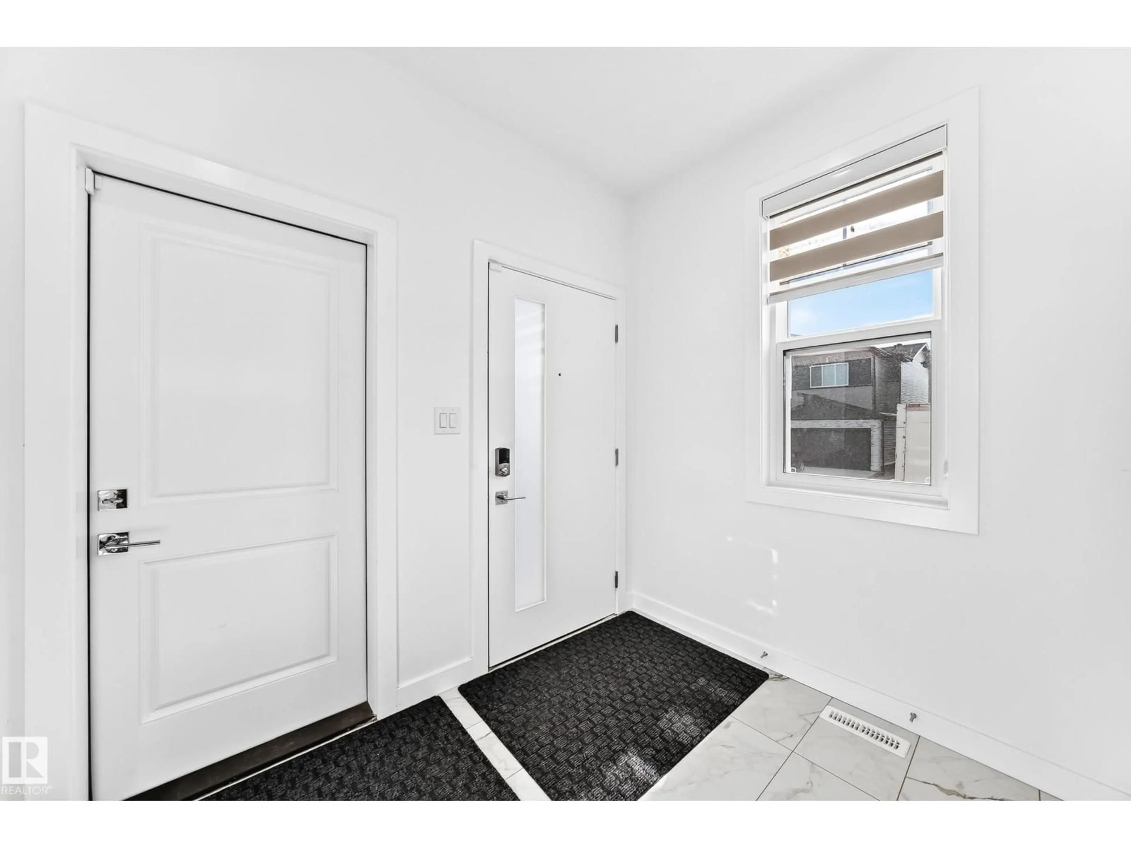 Indoor entryway for 3605 41 AV, Beaumont Alberta T4X3H3