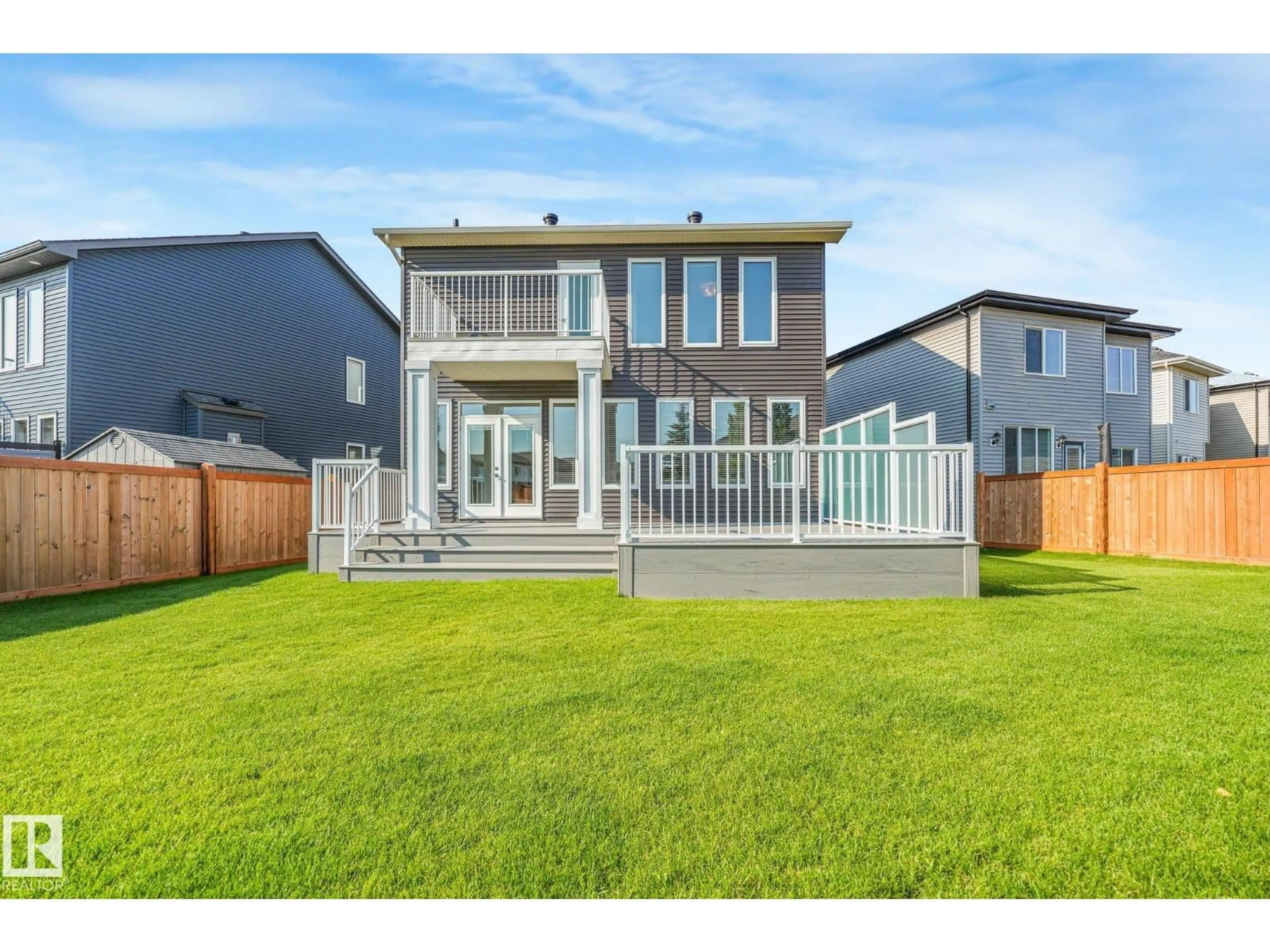 Home with vinyl exterior material, unknown for 6404 176 AV, Edmonton Alberta T5Y4A9
